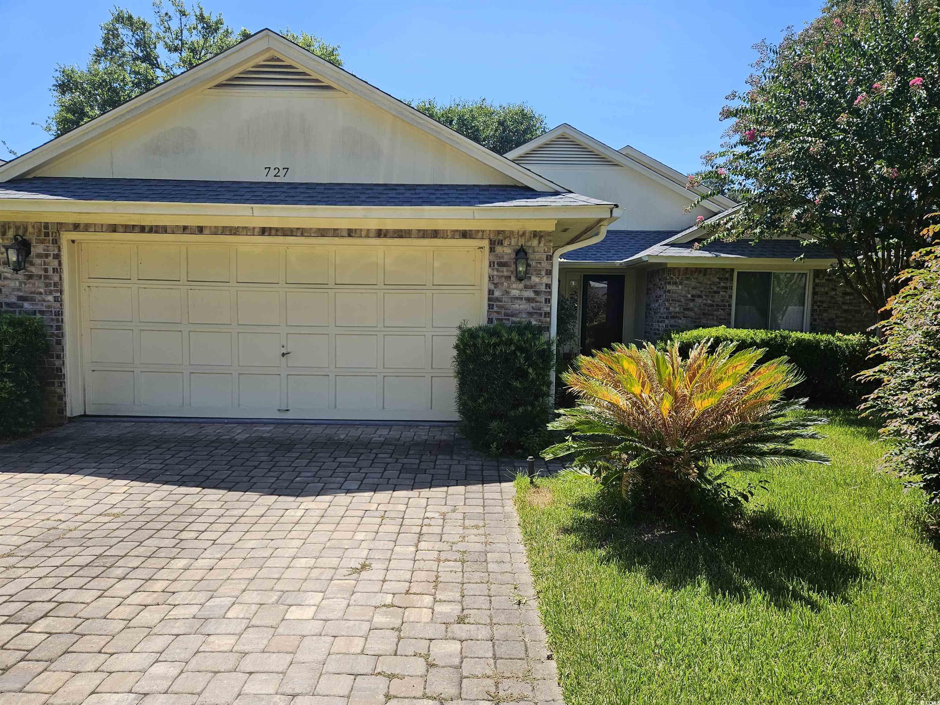 727 Kittiwake Ln. Murrells Inlet, SC 29576