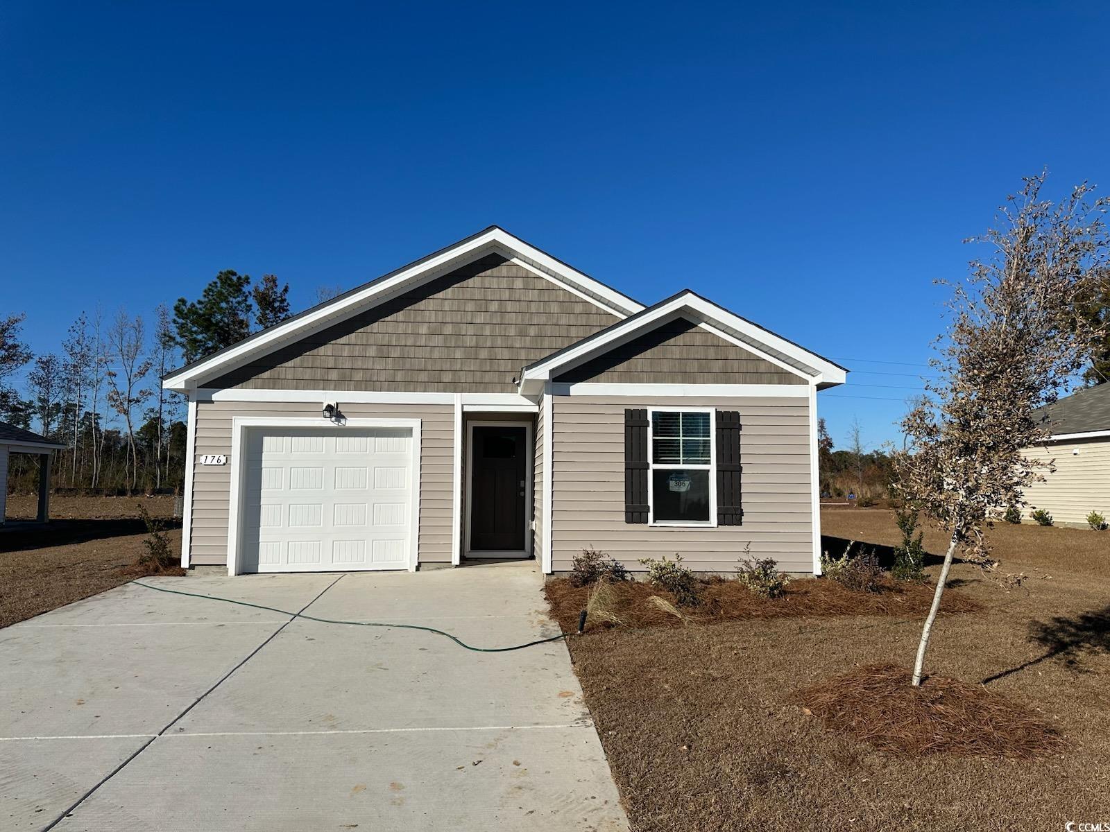 176 Country Grove Way Galivants Ferry, SC 29544