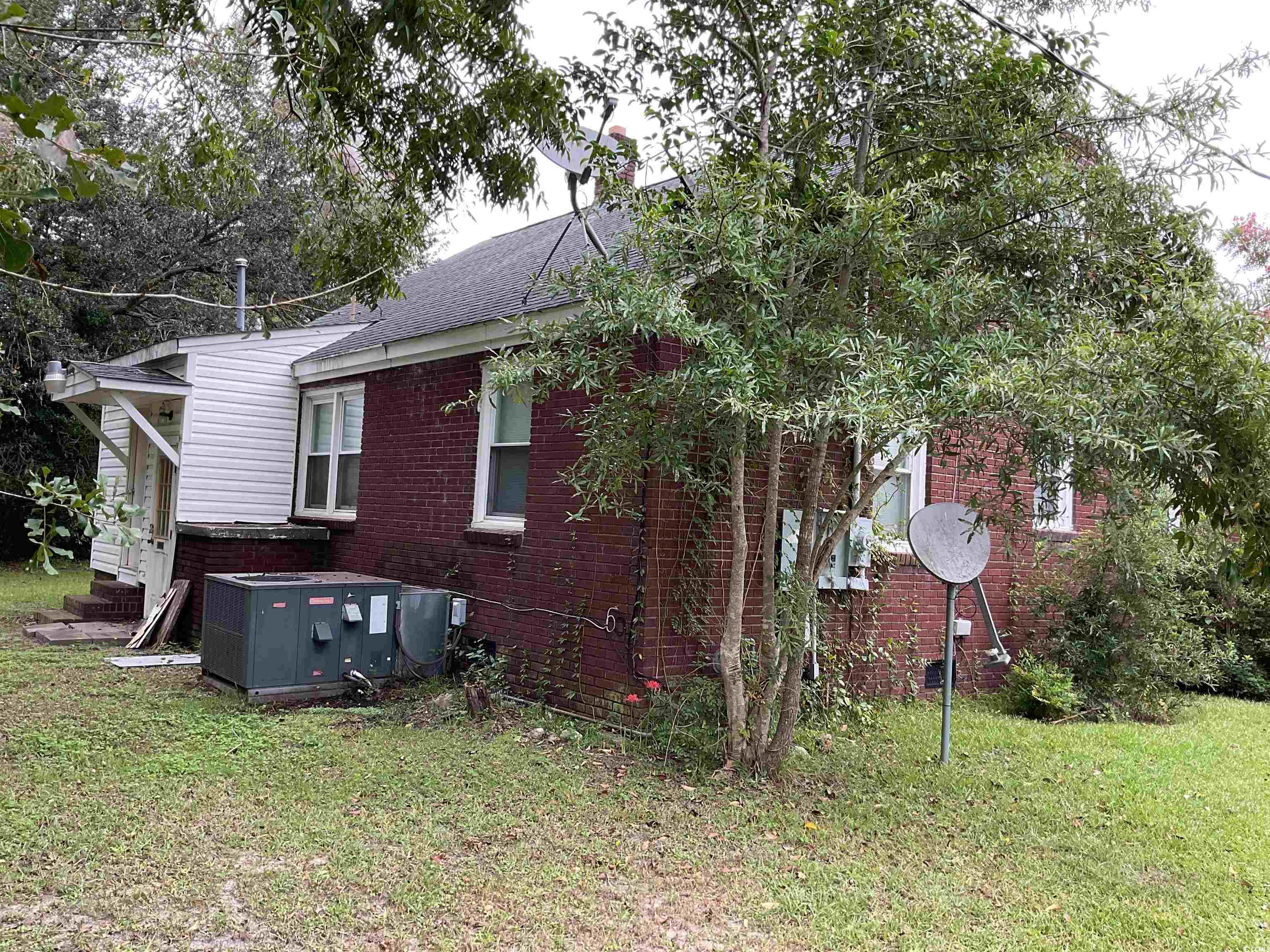 404 S Cedar Ave., Andrews, South Carolina image 27