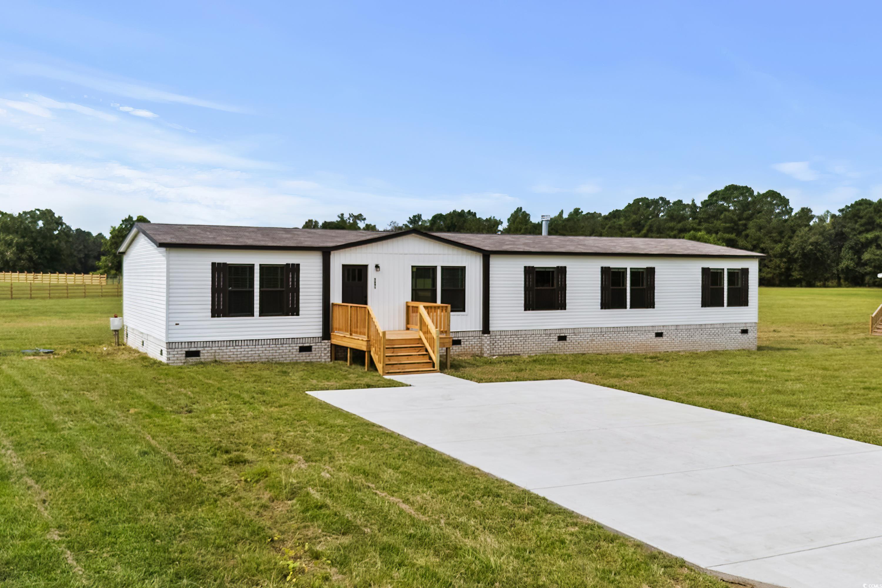 3691 Traviana Rd. Conway, SC 29526