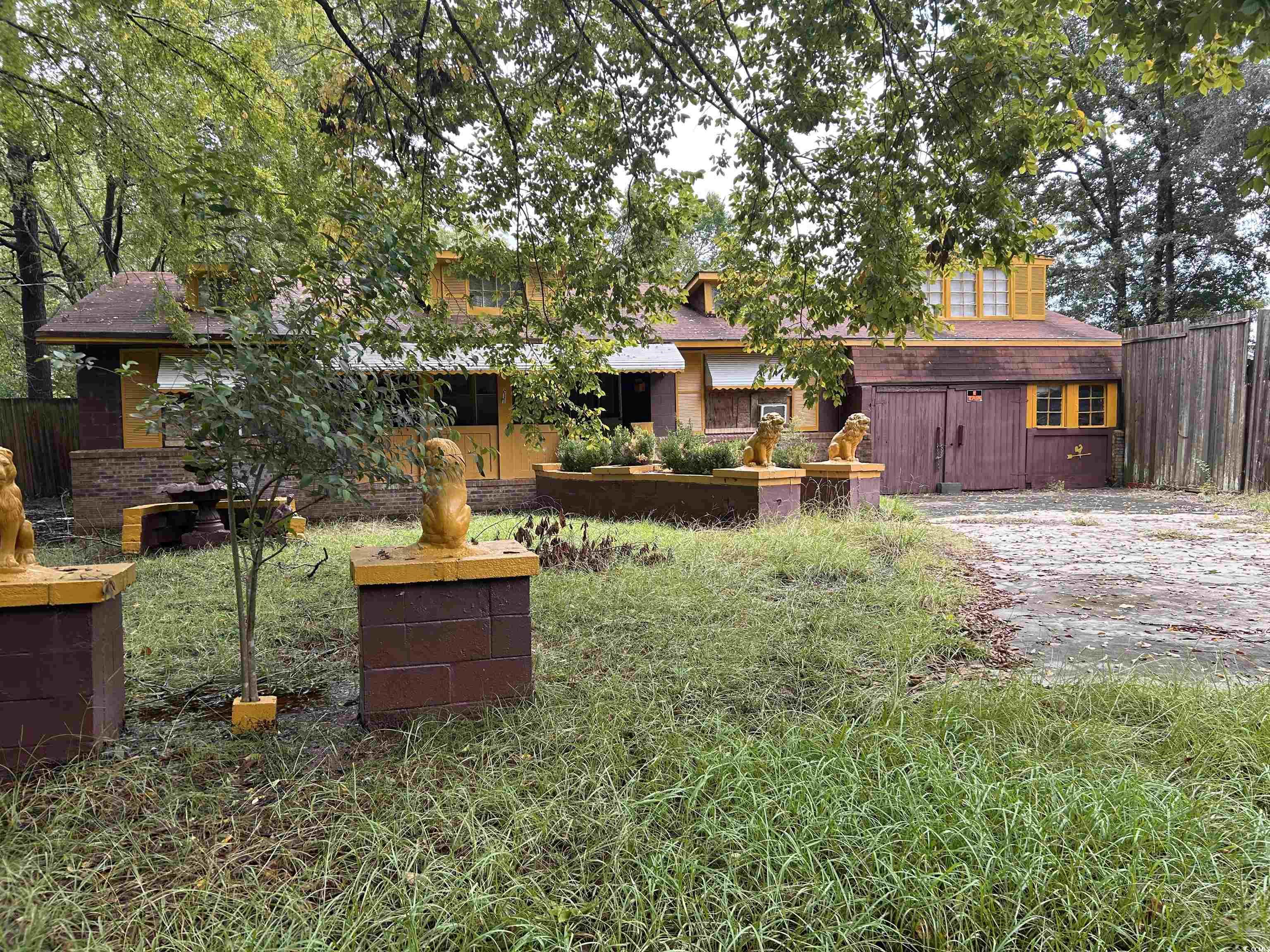 811 Beverly St. Marion, SC 29571