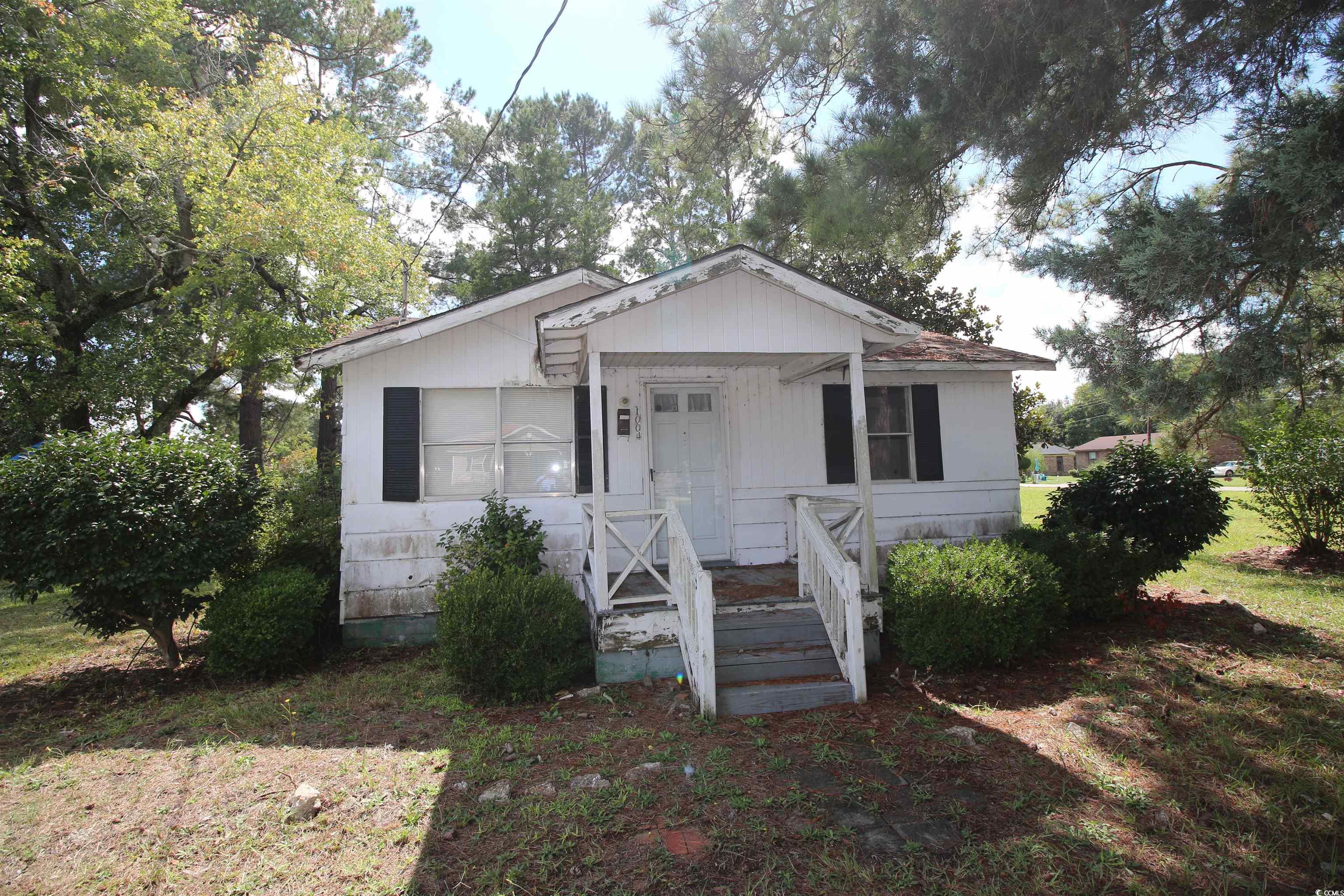 1004 Georgetown St. Marion, SC 29571