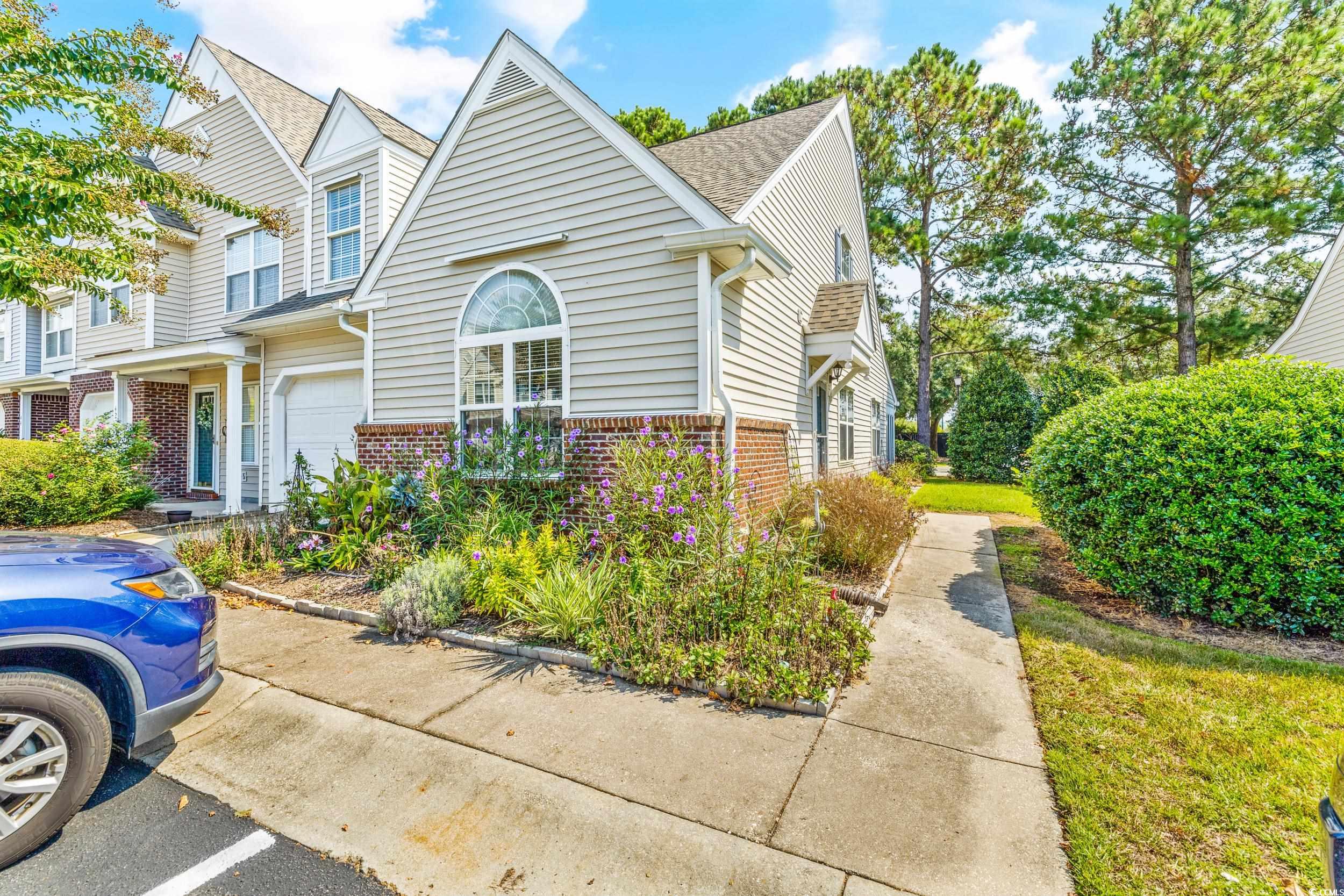 40 Pond View Dr. Pawleys Island, SC 29585