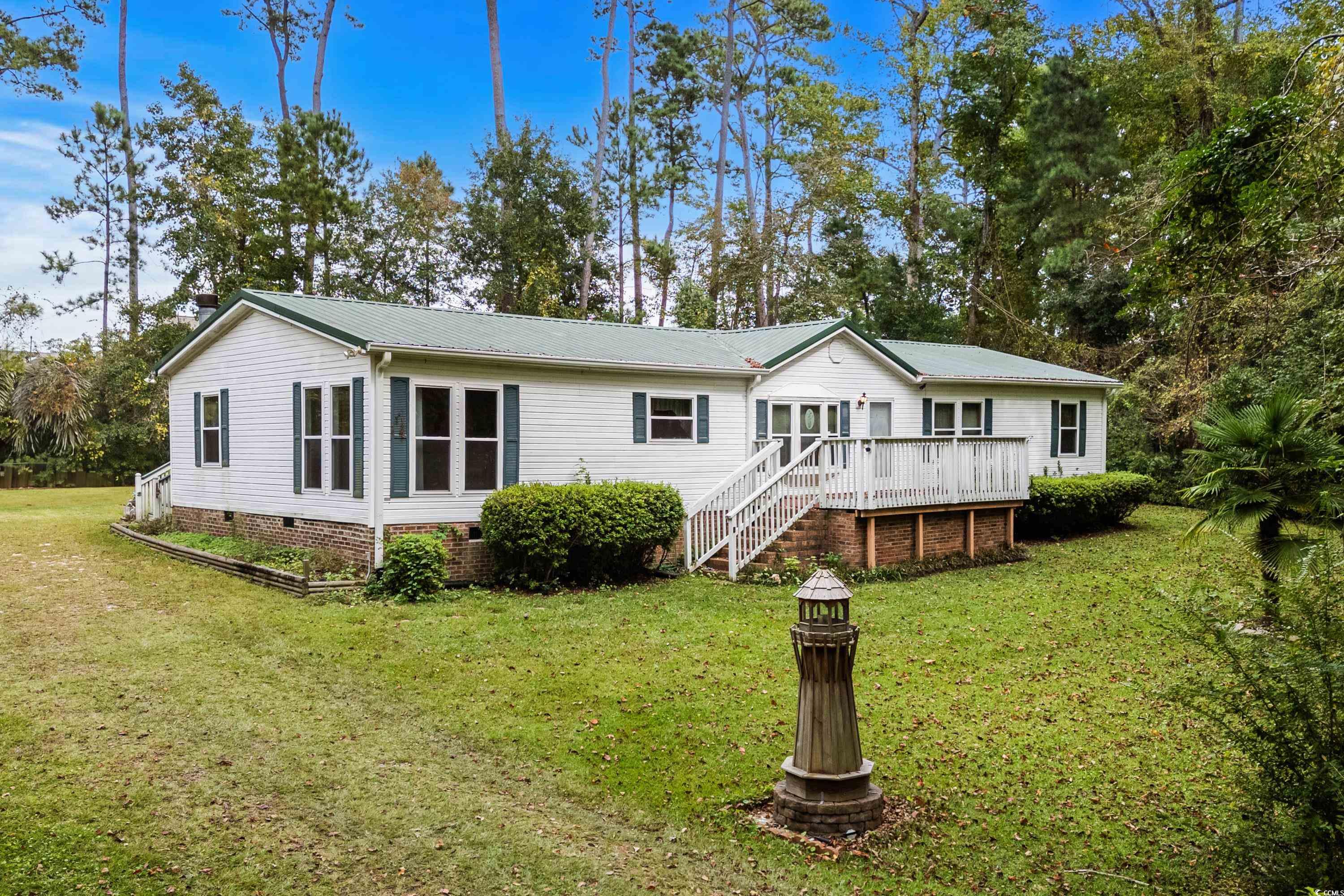 2042 E Twisted Oaks Circle Little River, SC 29566