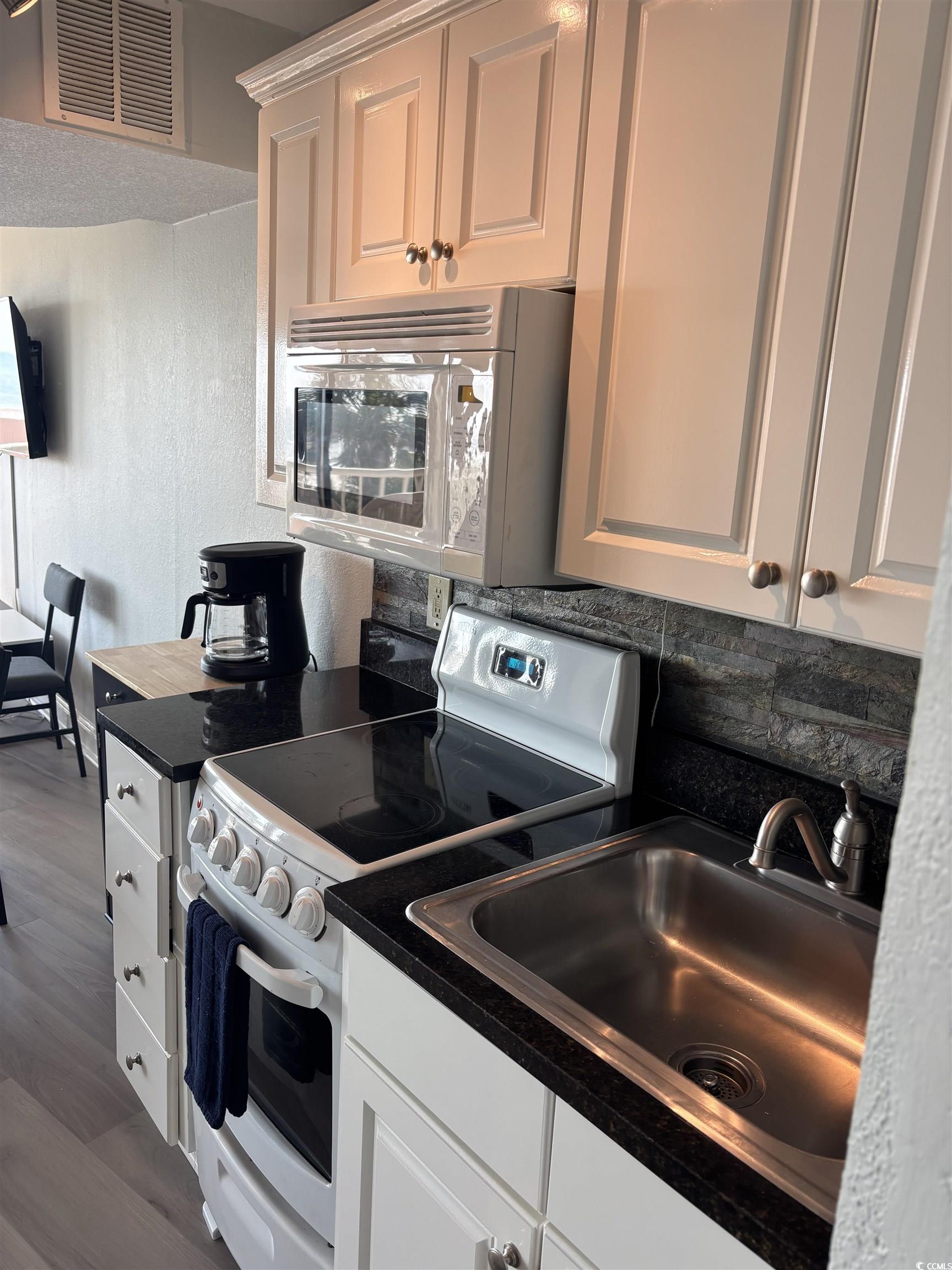 202 70th Ave. N #104, Myrtle Beach, South Carolina image 5