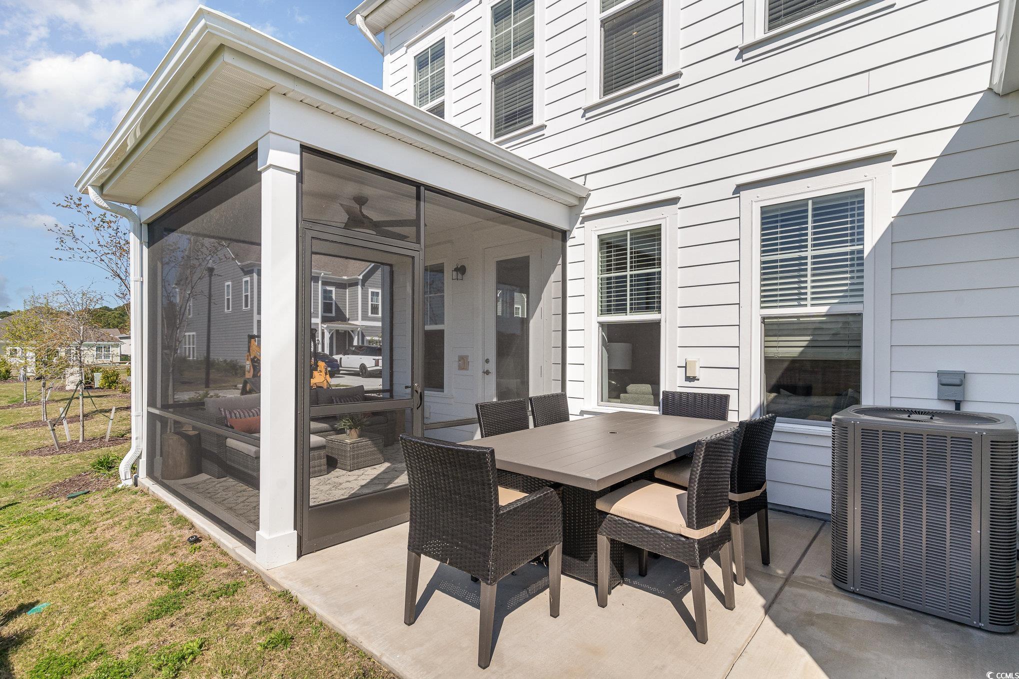 5211 Double Eagle Way