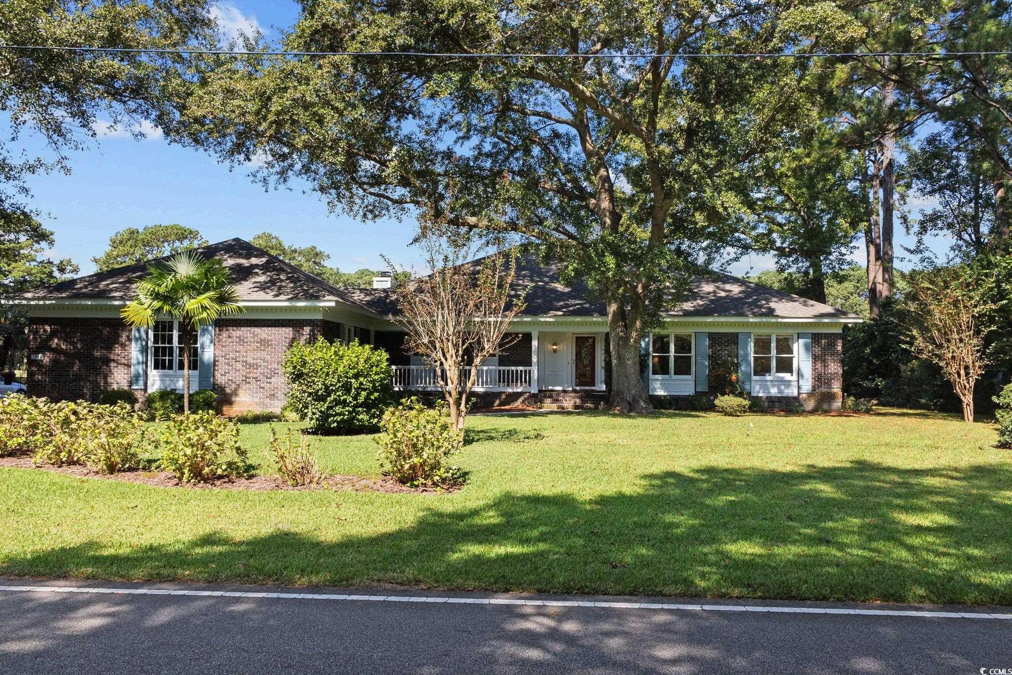 1562 Hawthorn Dr. Pawleys Island, SC 29585