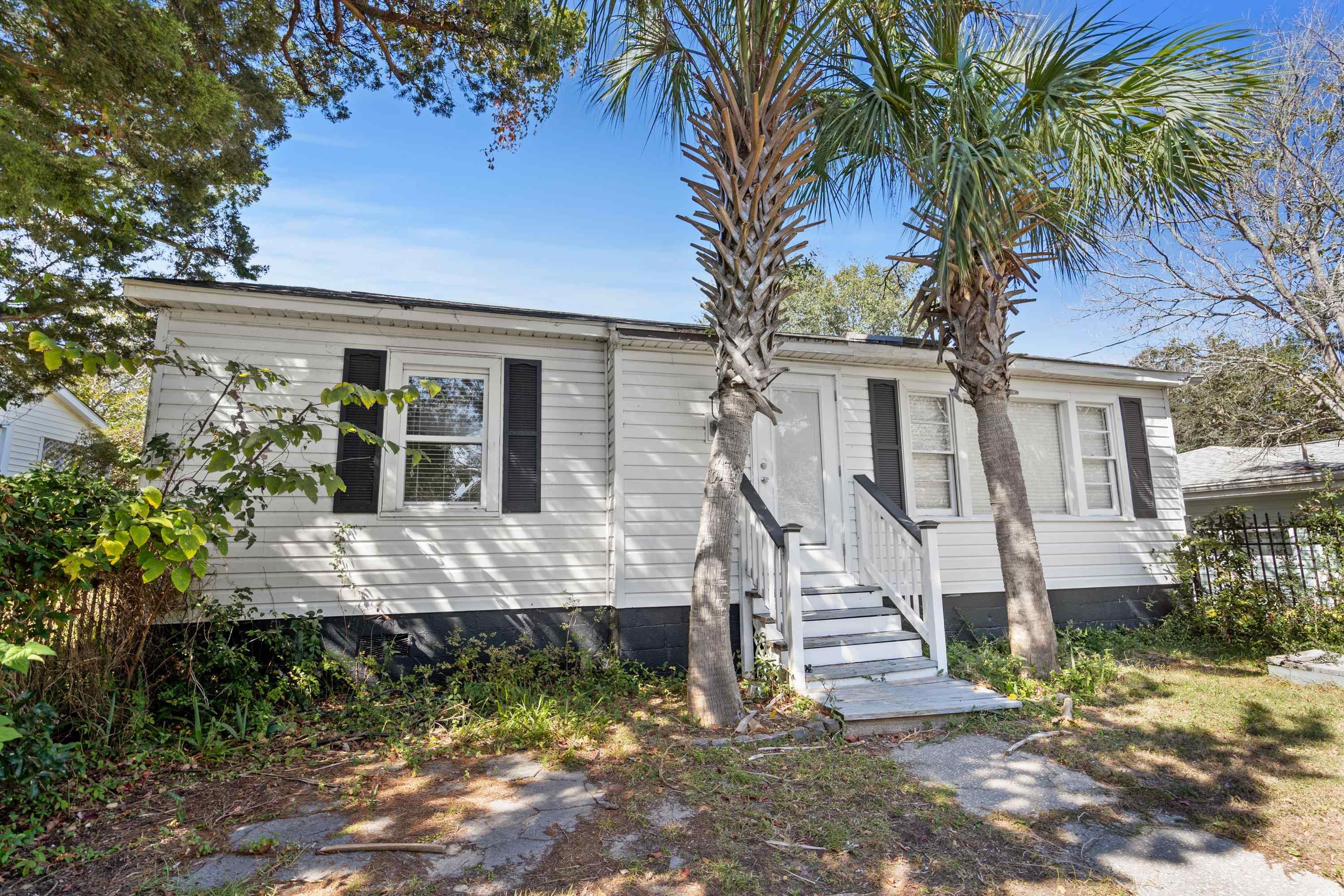 202 Hilltop St. North Myrtle Beach, SC 29582