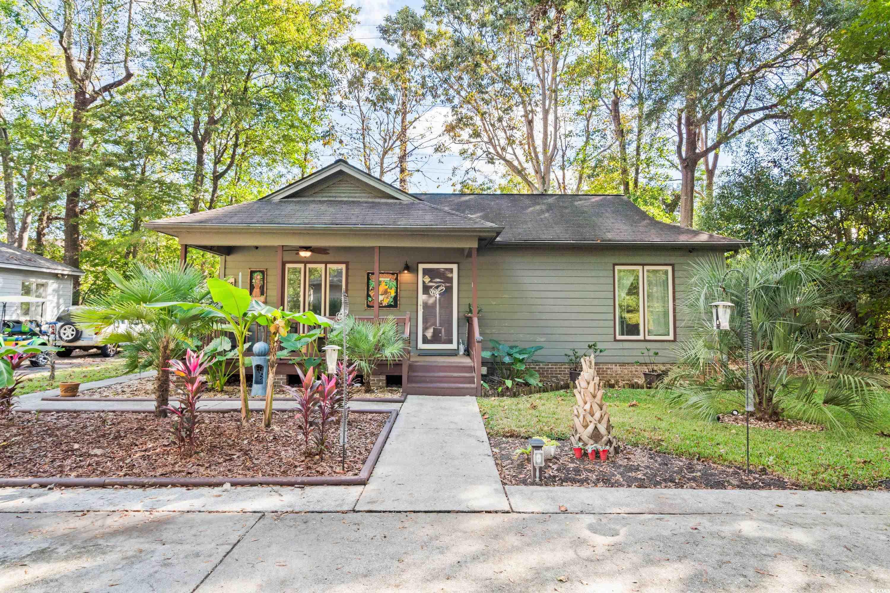 716 Mansion Ct. Murrells Inlet, SC 29576