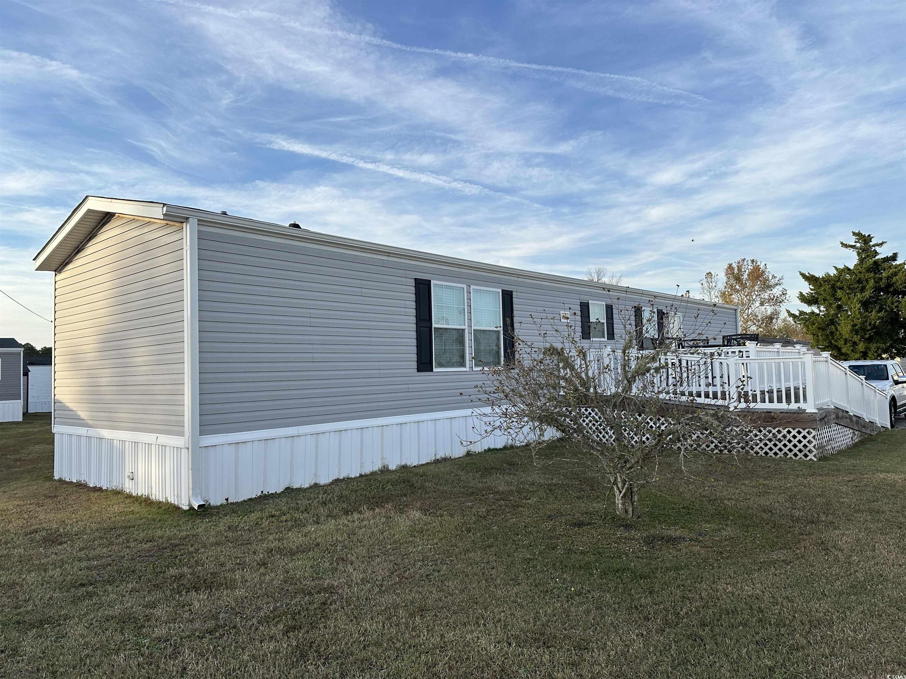1517 Gardenia Ave. North Myrtle Beach, SC 29582