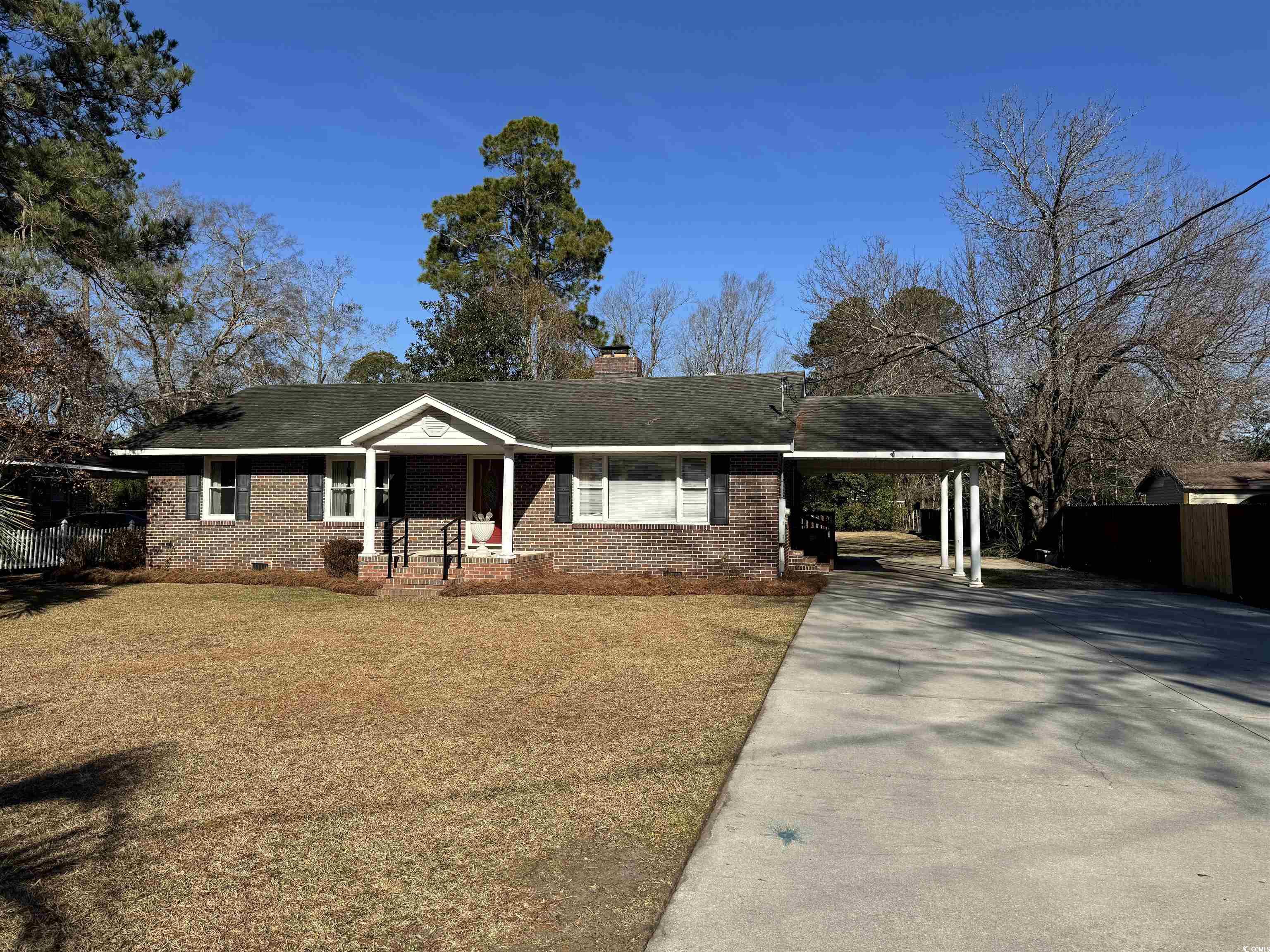 209 Lewis St. Mullins, SC 29574