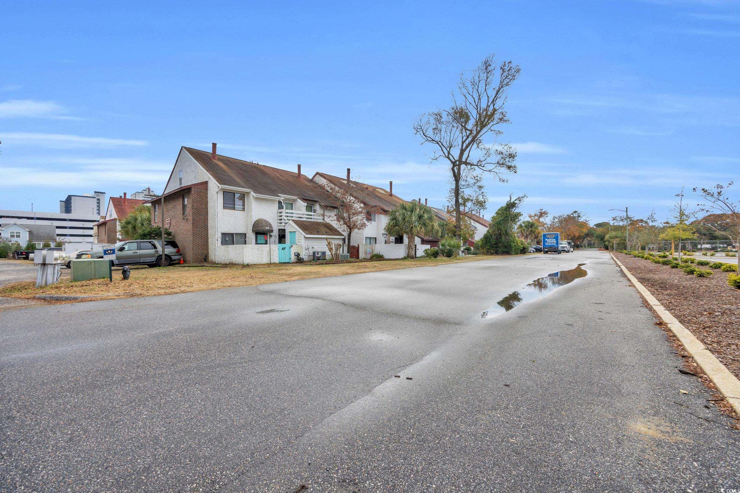 307 20th Ave. S 