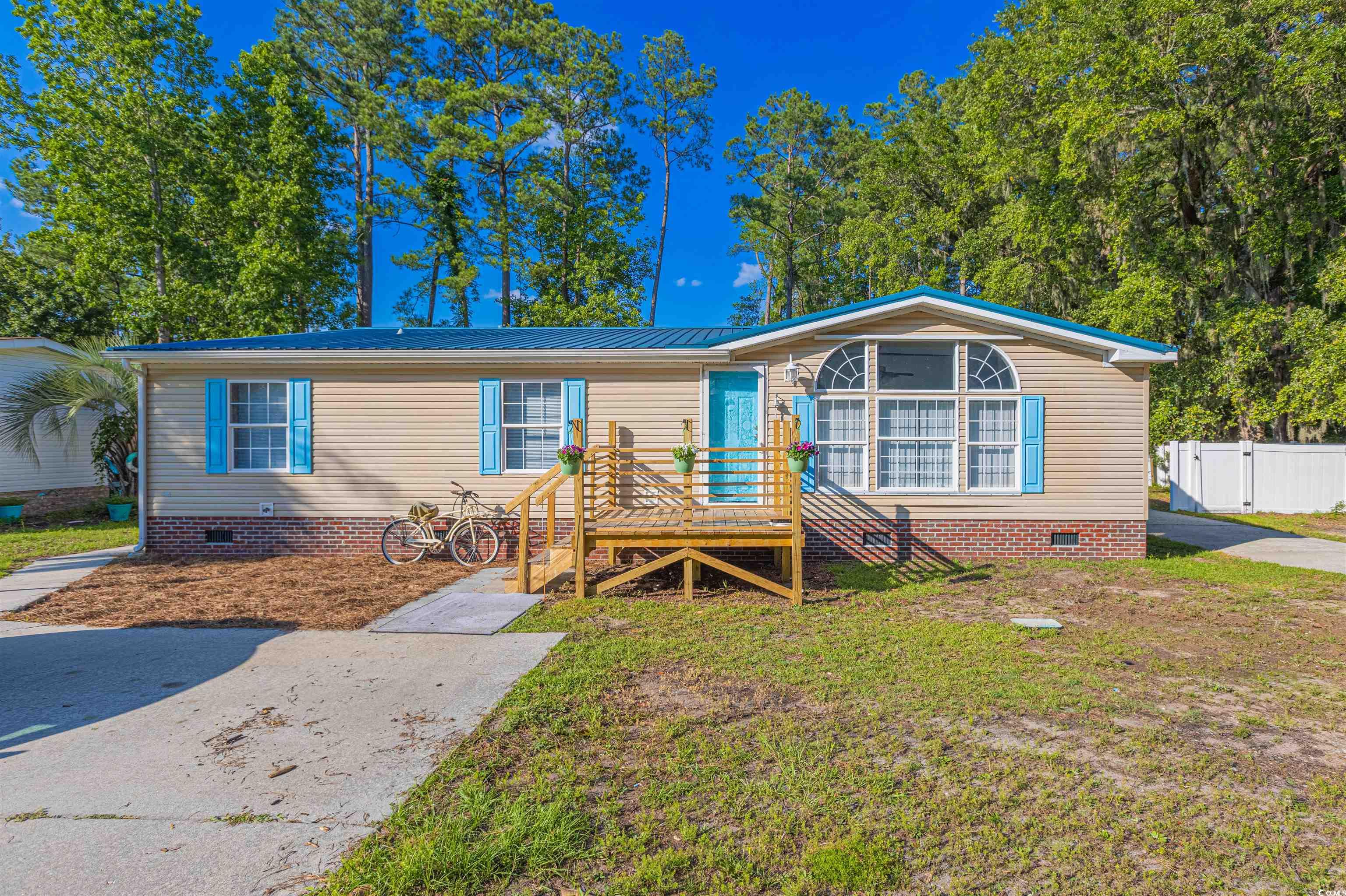 320 Misty Breeze Ln. Murrells Inlet, SC 29576