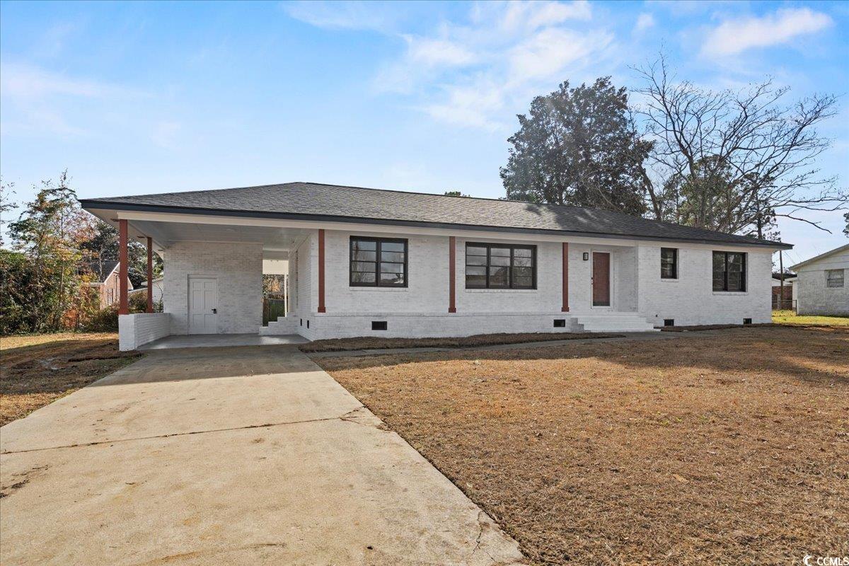 412 E Melrose St. Mullins, SC 29574