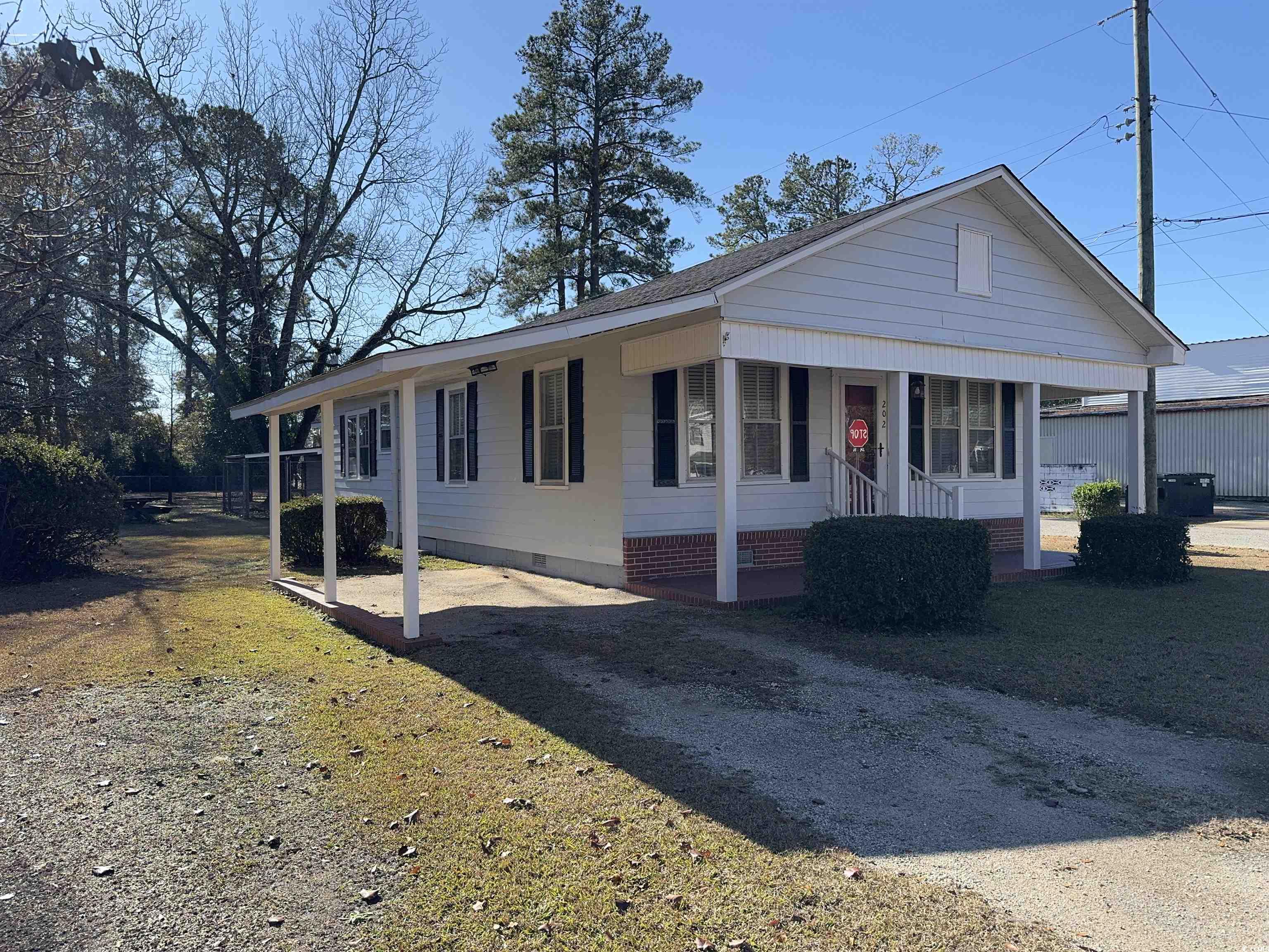 202 Lewis St., Mullins, South Carolina image 2