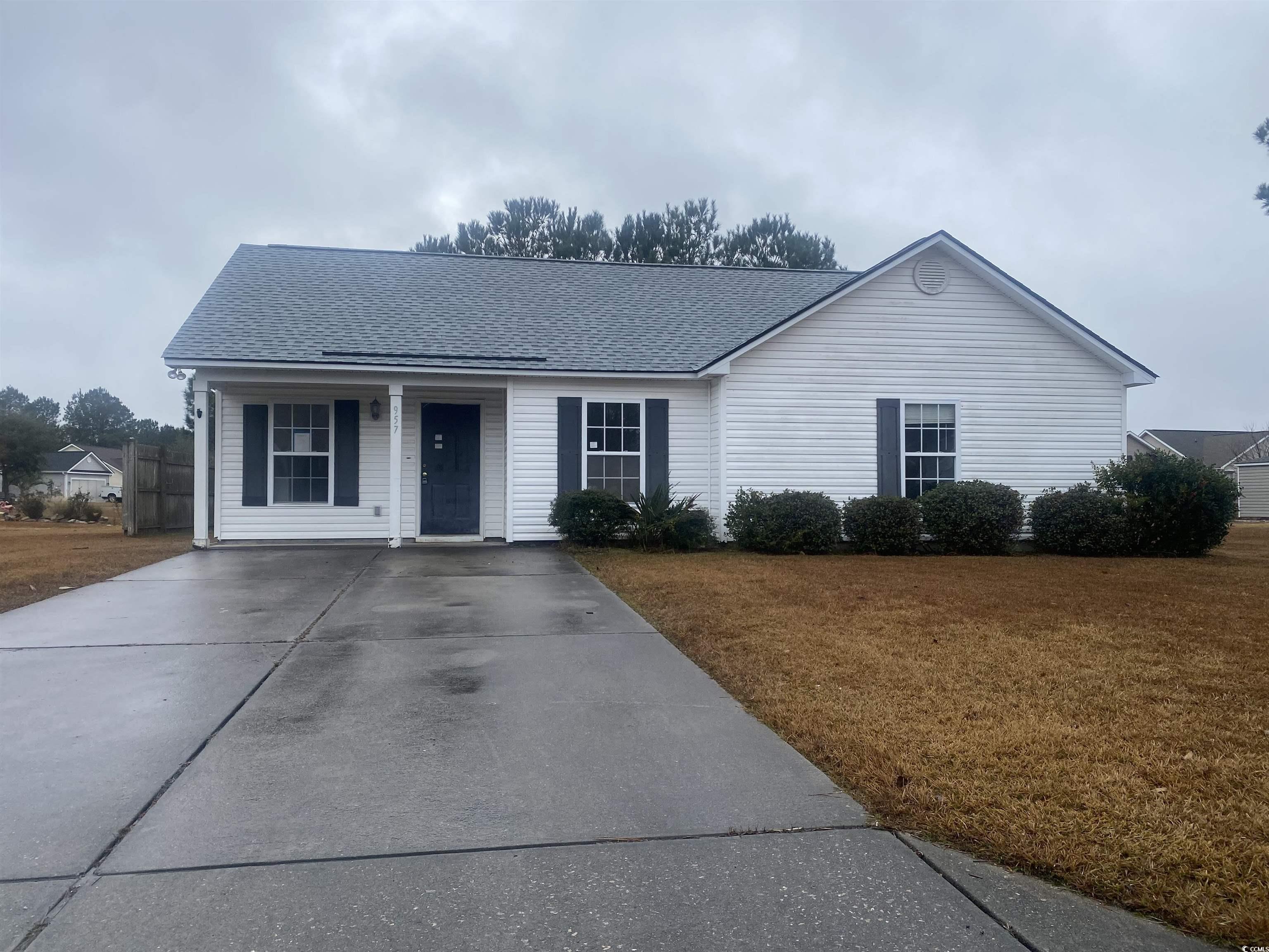 957 Bellflower Dr. Longs, SC 29568
