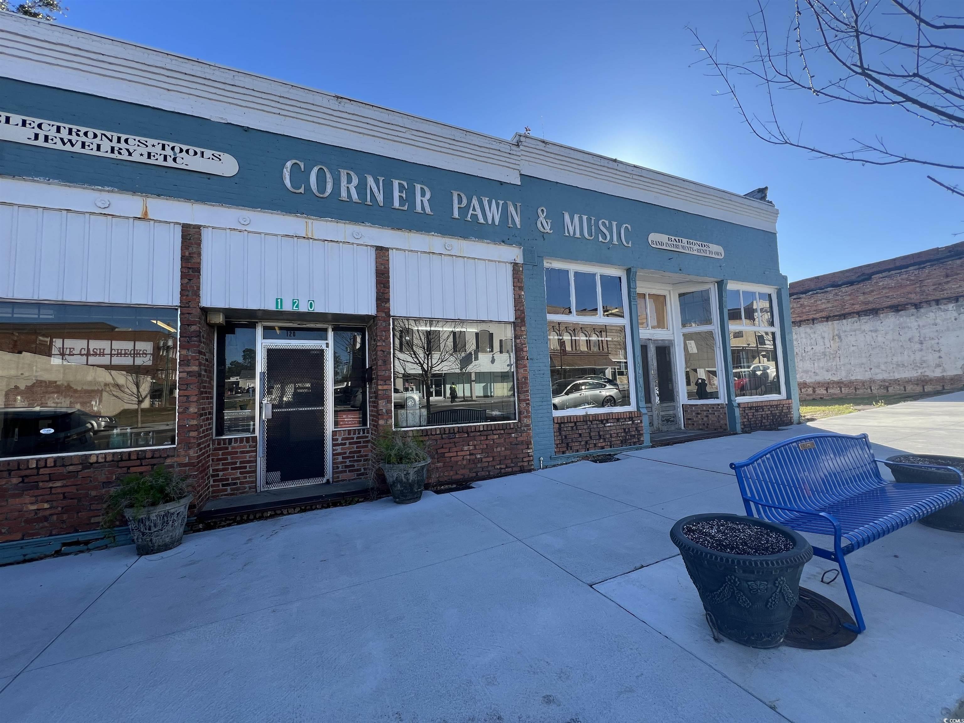 120 E Main St. Kingstree, SC 29556
