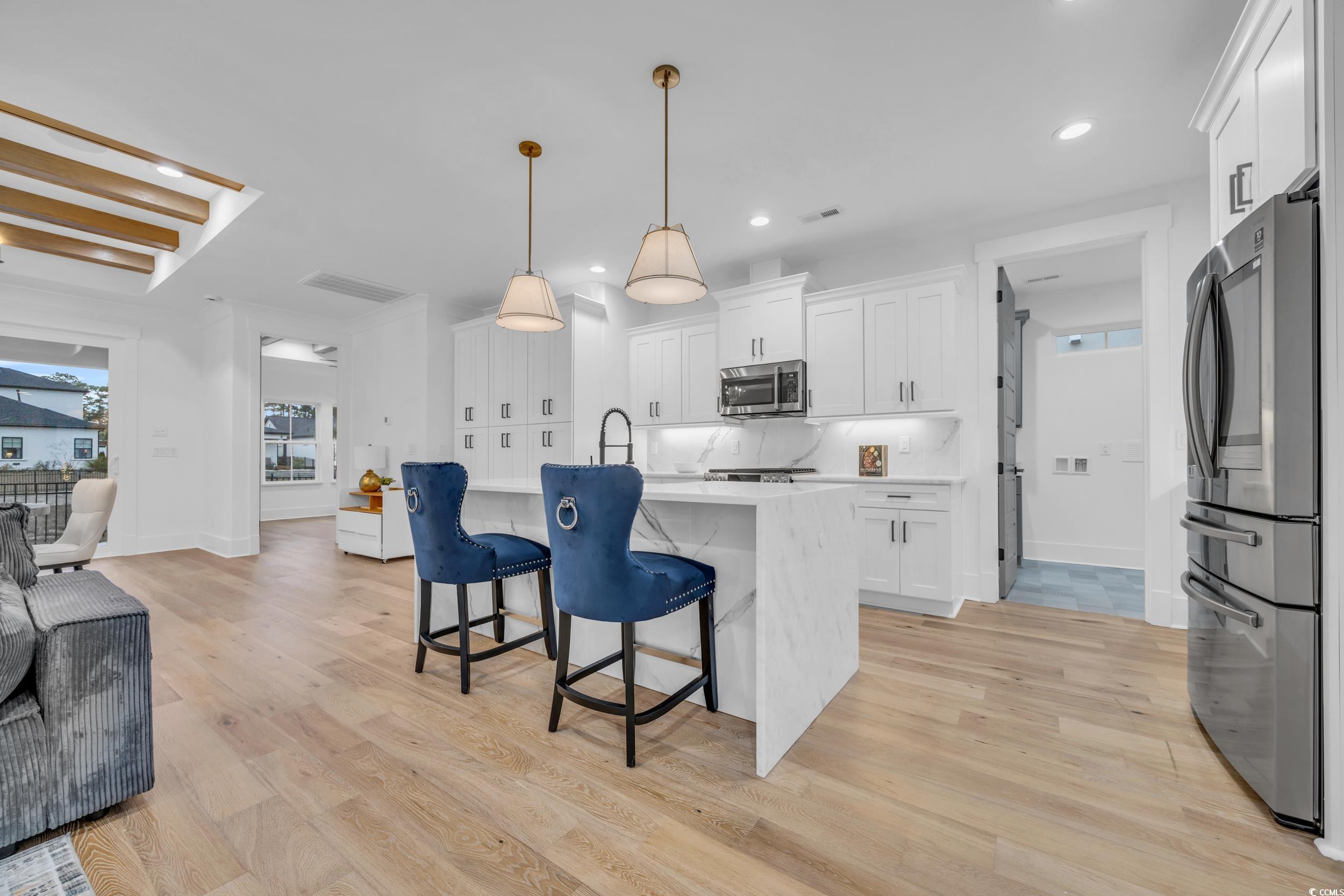 6703 Ocean Breeze Loop