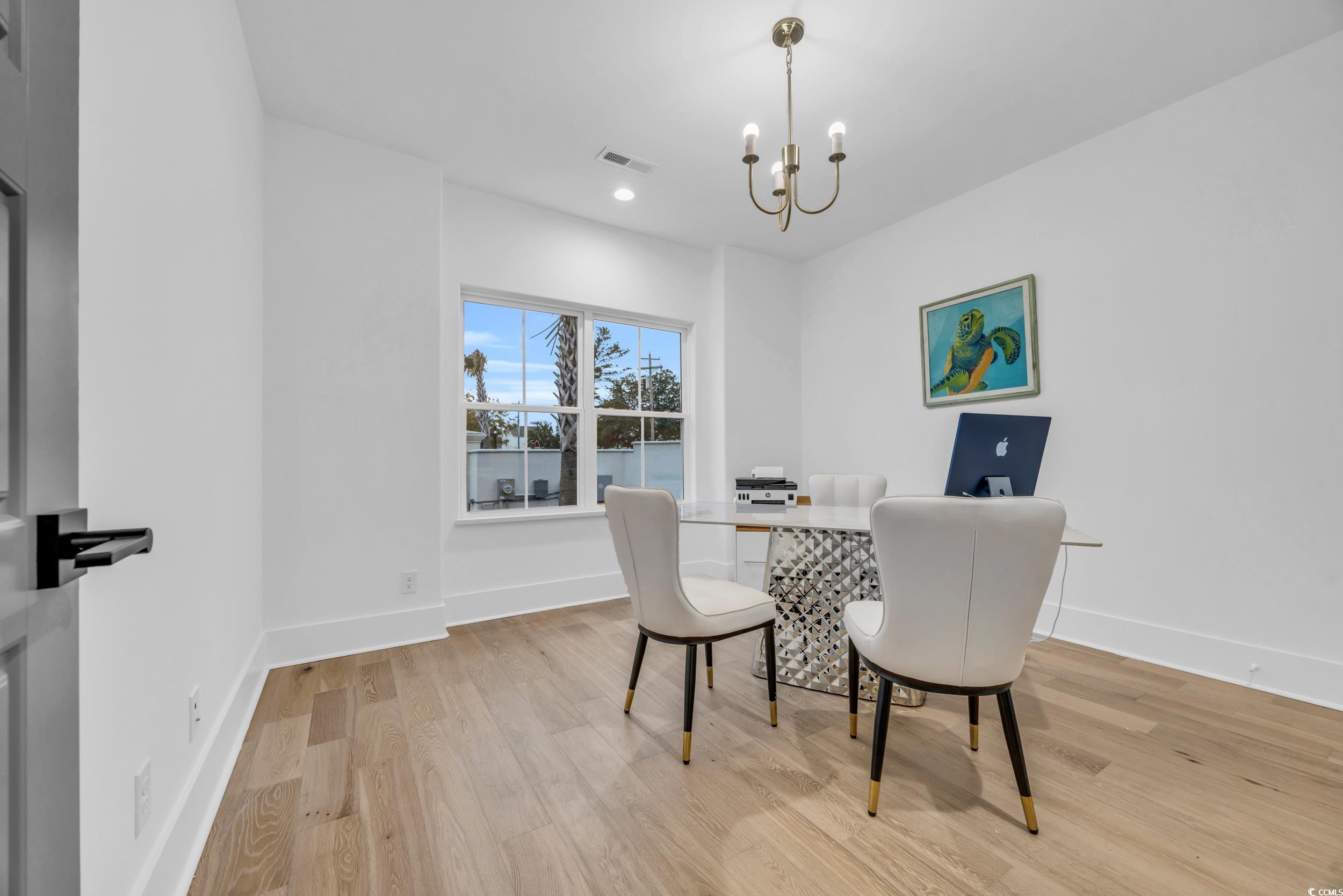 6703 Ocean Breeze Loop