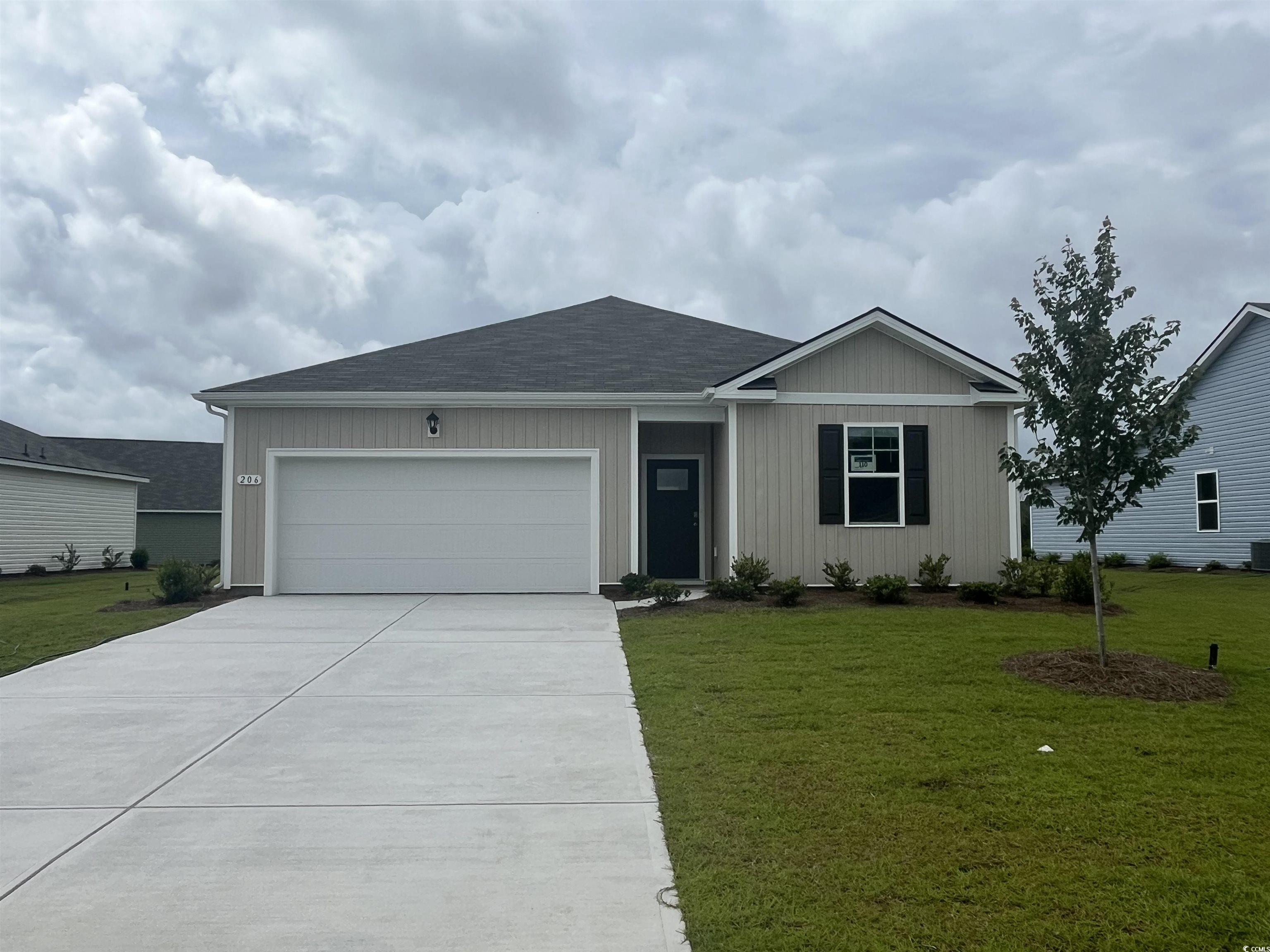 206 Carver Willow Dr. Loris, SC 29569