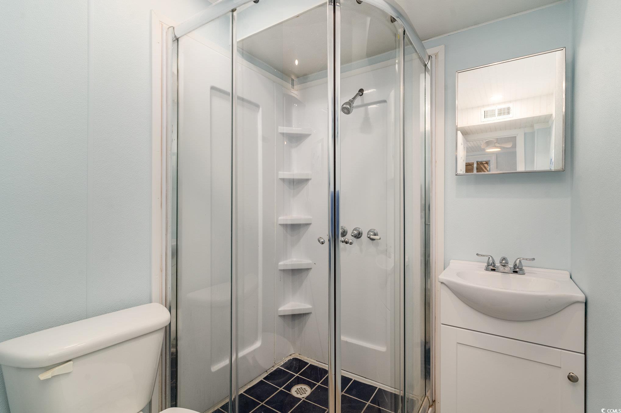 5607 N N Ocean Blvd.