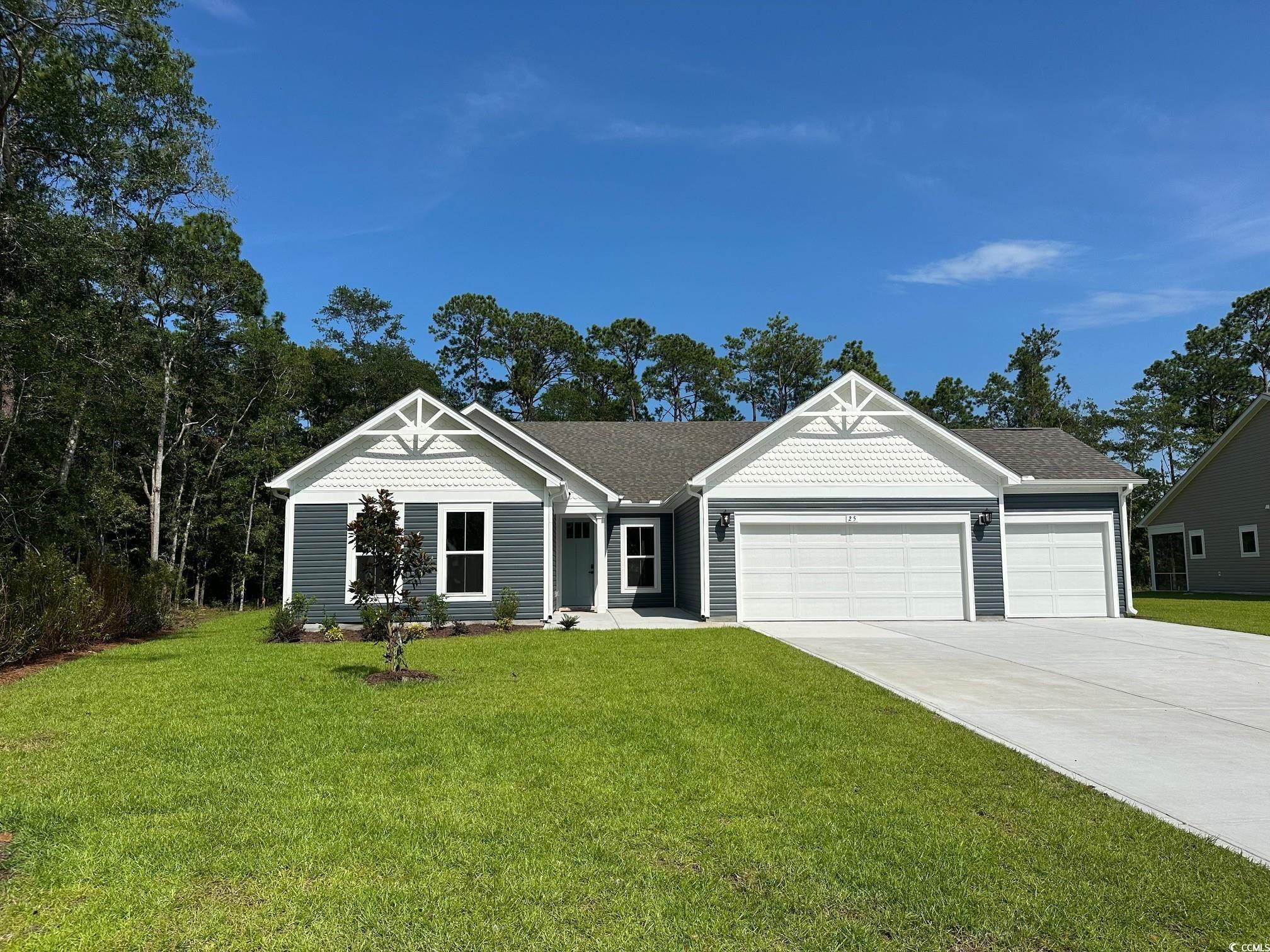 25 Northbrook Dr Murrells Inlet, SC 29576
