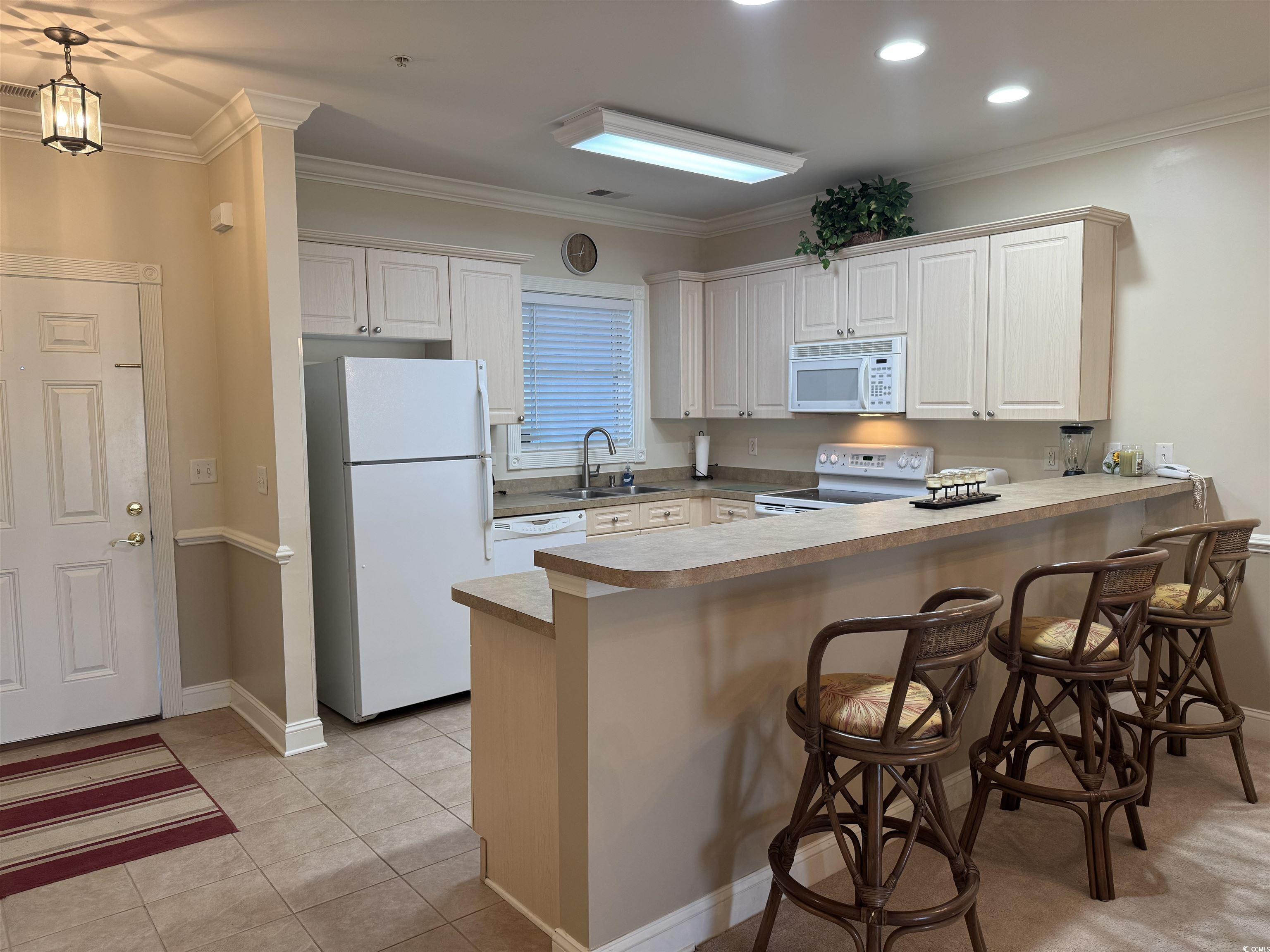 4847 Luster Leaf Circle #302, Myrtle Beach, South Carolina image 5