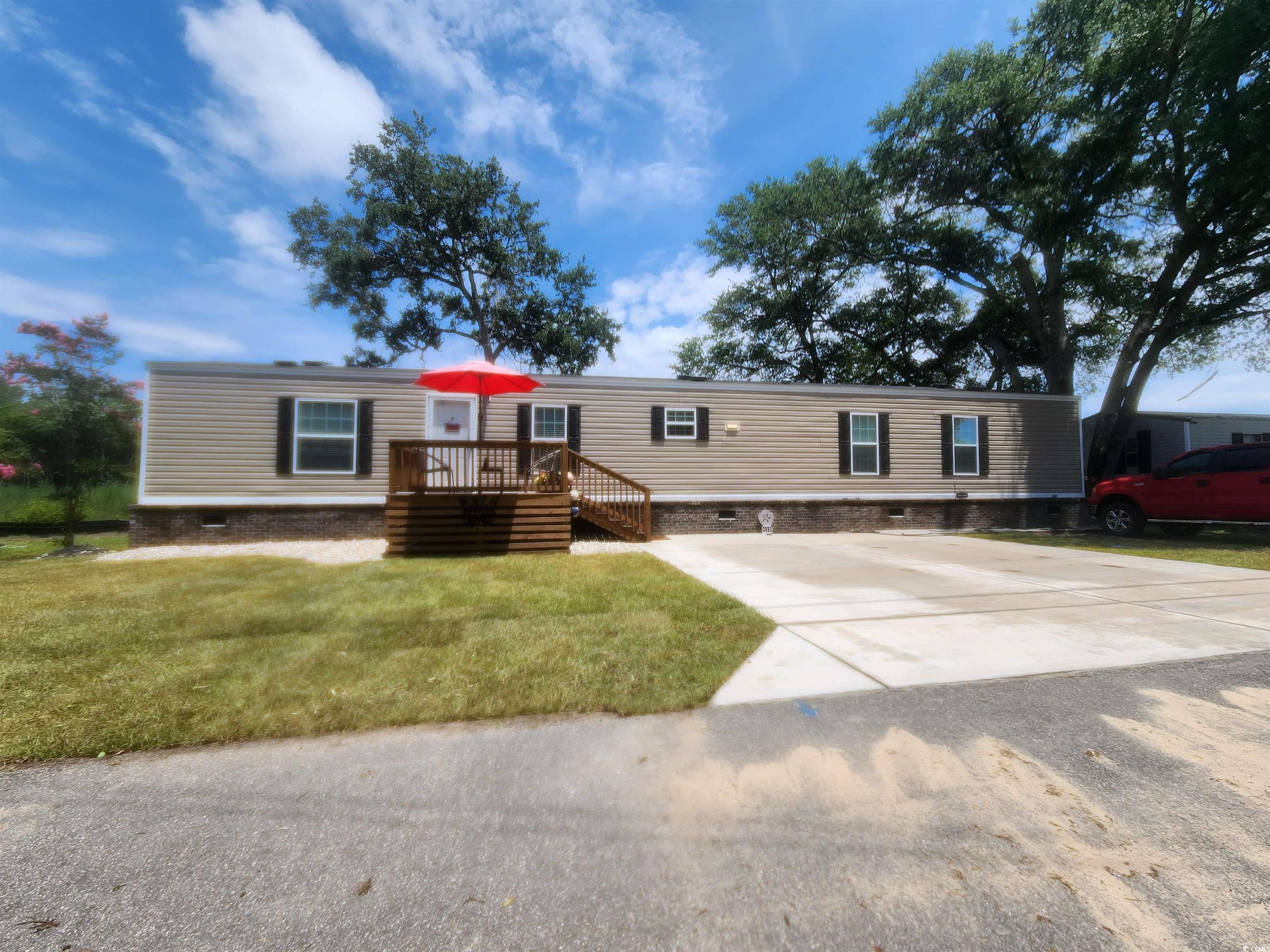 818 Wayne St. North Myrtle Beach, SC 29582