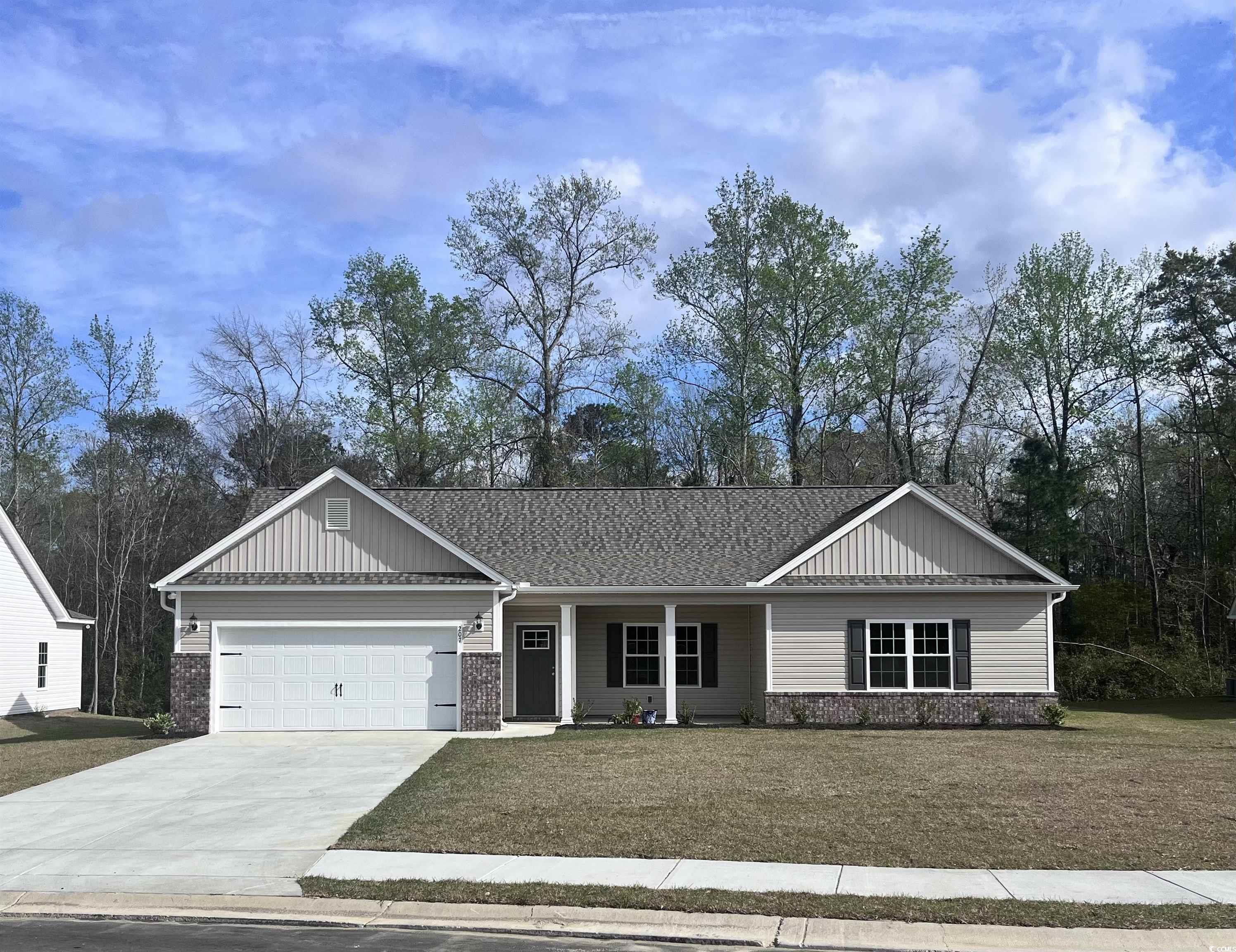 207 Six Mile Creek Dr. Georgetown, SC 29440