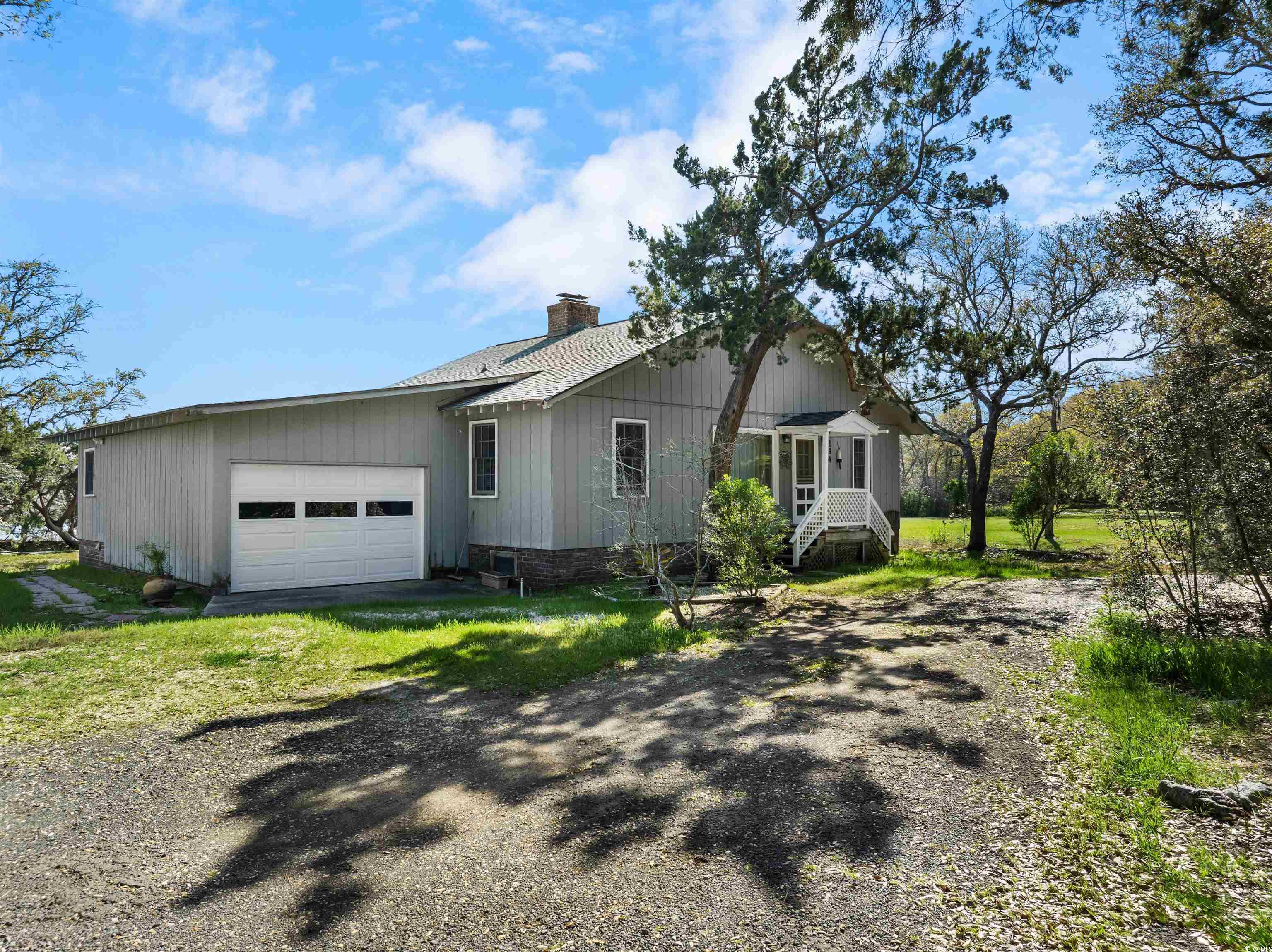 194 Pawleys Creek Side Loop Pawleys Island, SC 29585