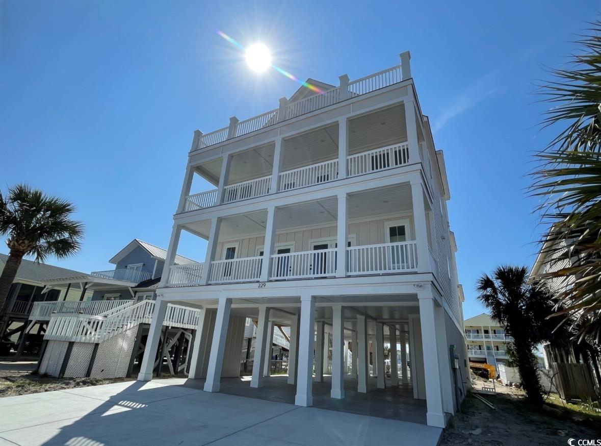 229 South Waccamaw Dr. Garden City, SC 29576