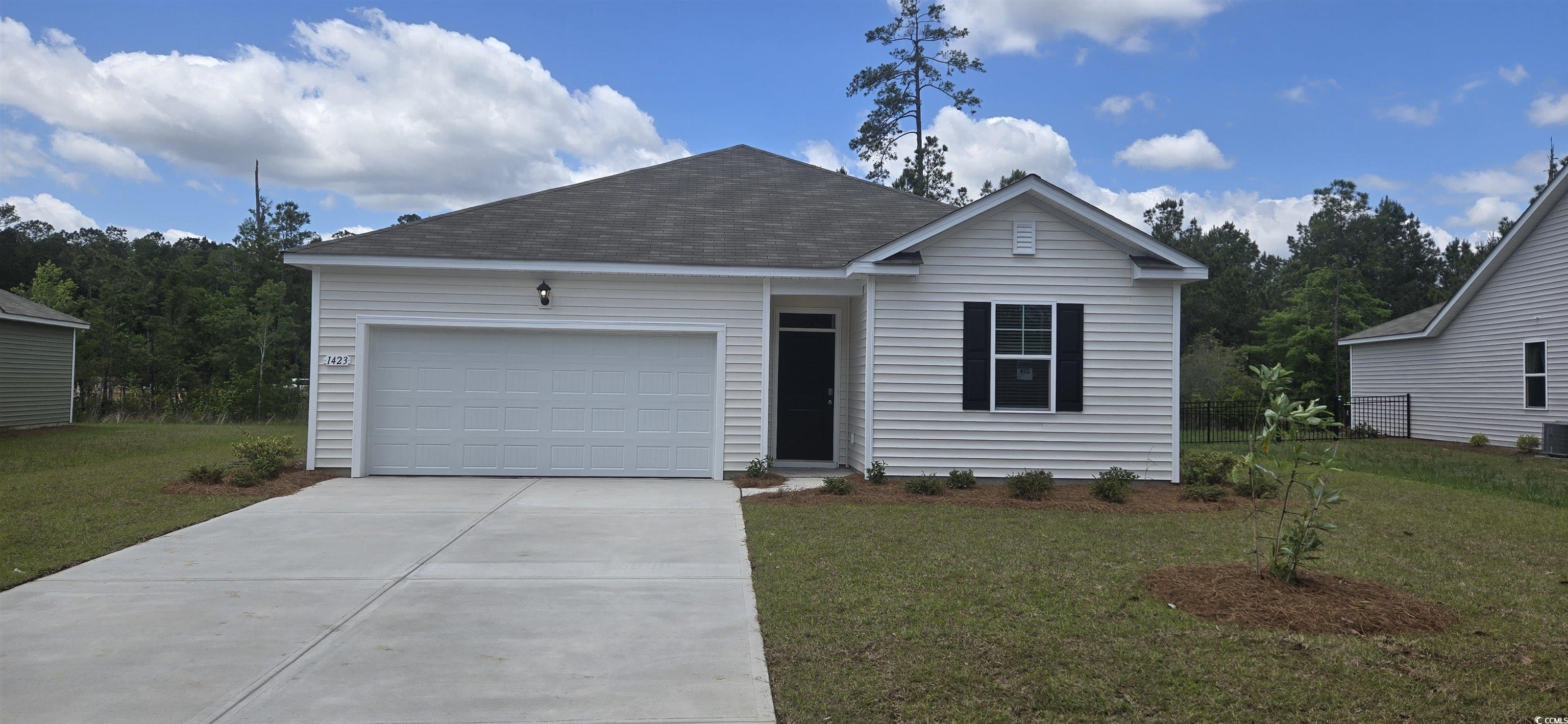 1423 Porchfield Dr. Conway, SC 29526