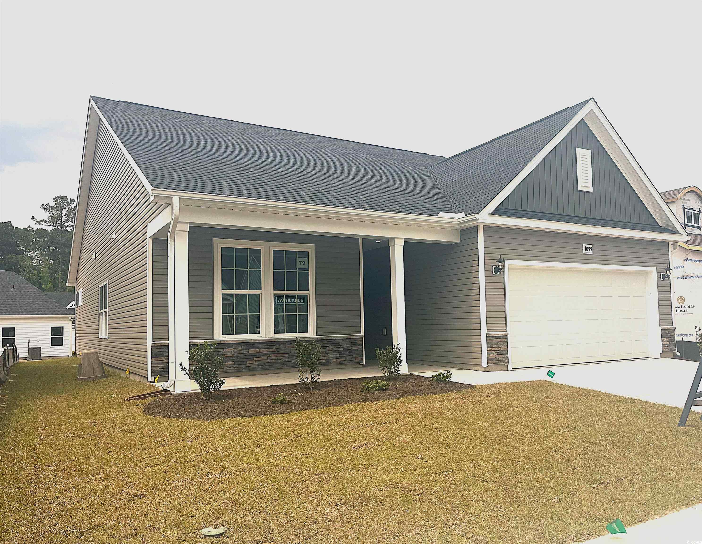 1099 Forest Bend Dr. 