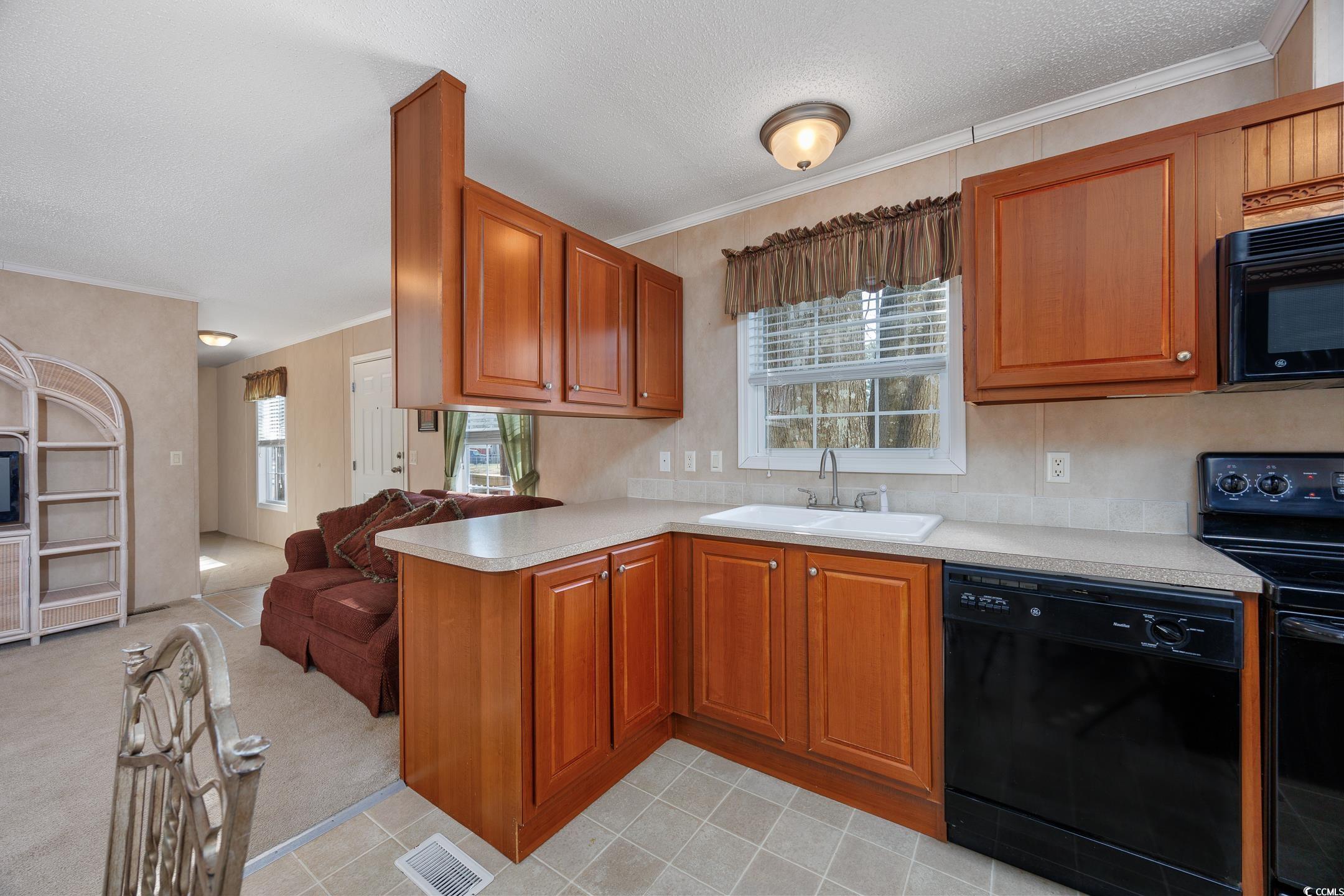 3790 Woodridge Circle, Little River, South Carolina image 6