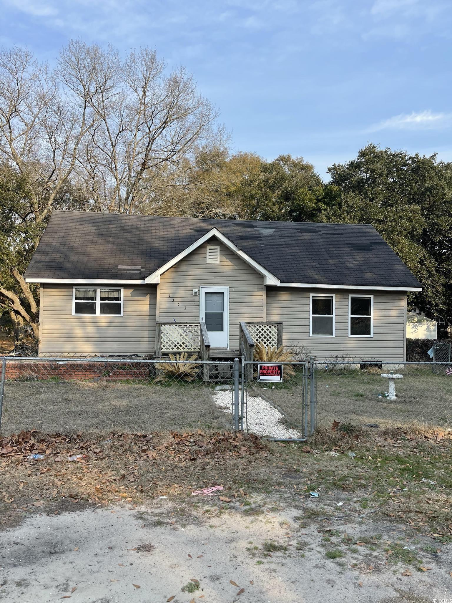 1353 Moss St. Georgetown, SC 29440