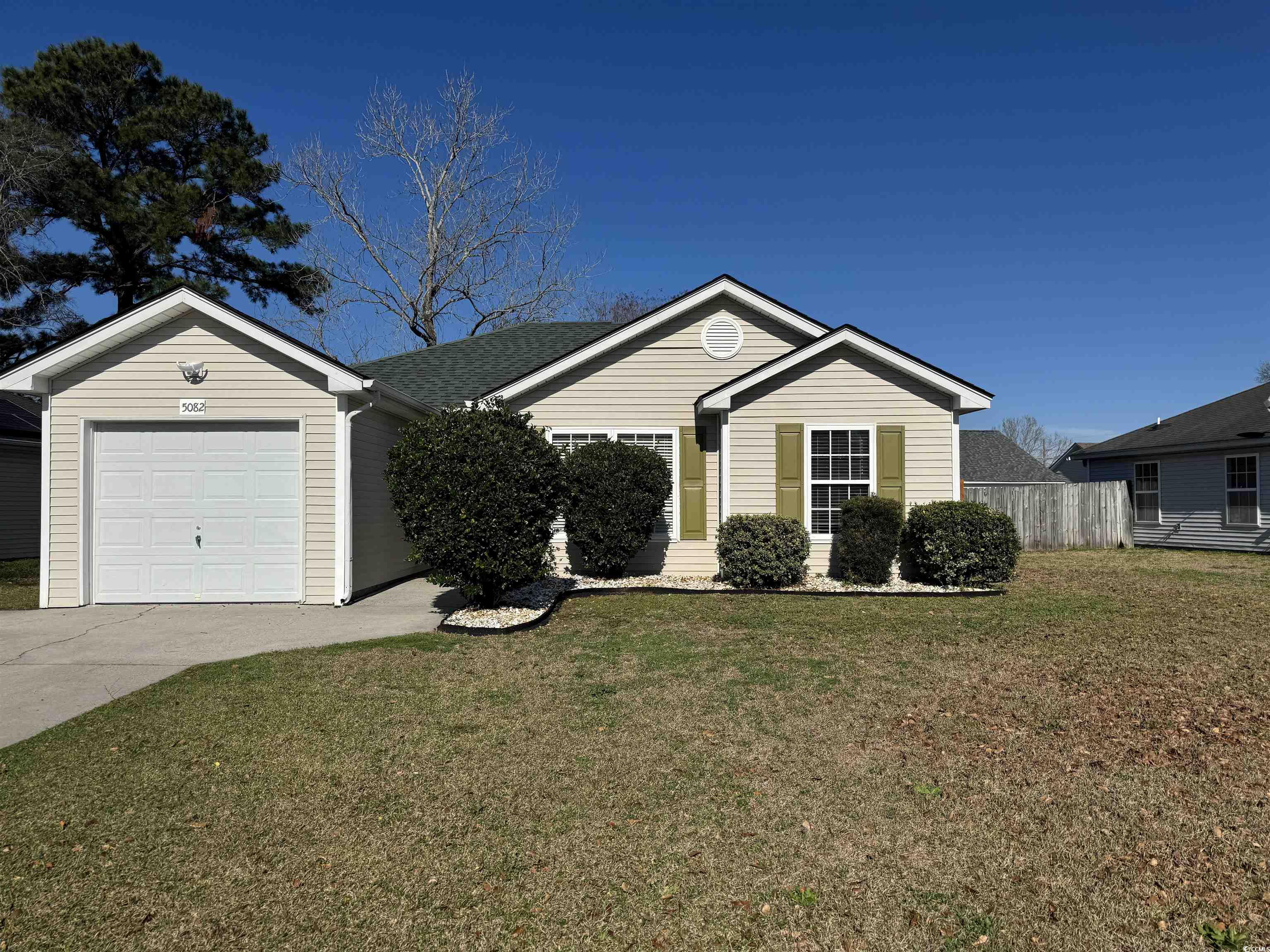 5082 Westview St Charleston, SC 29418