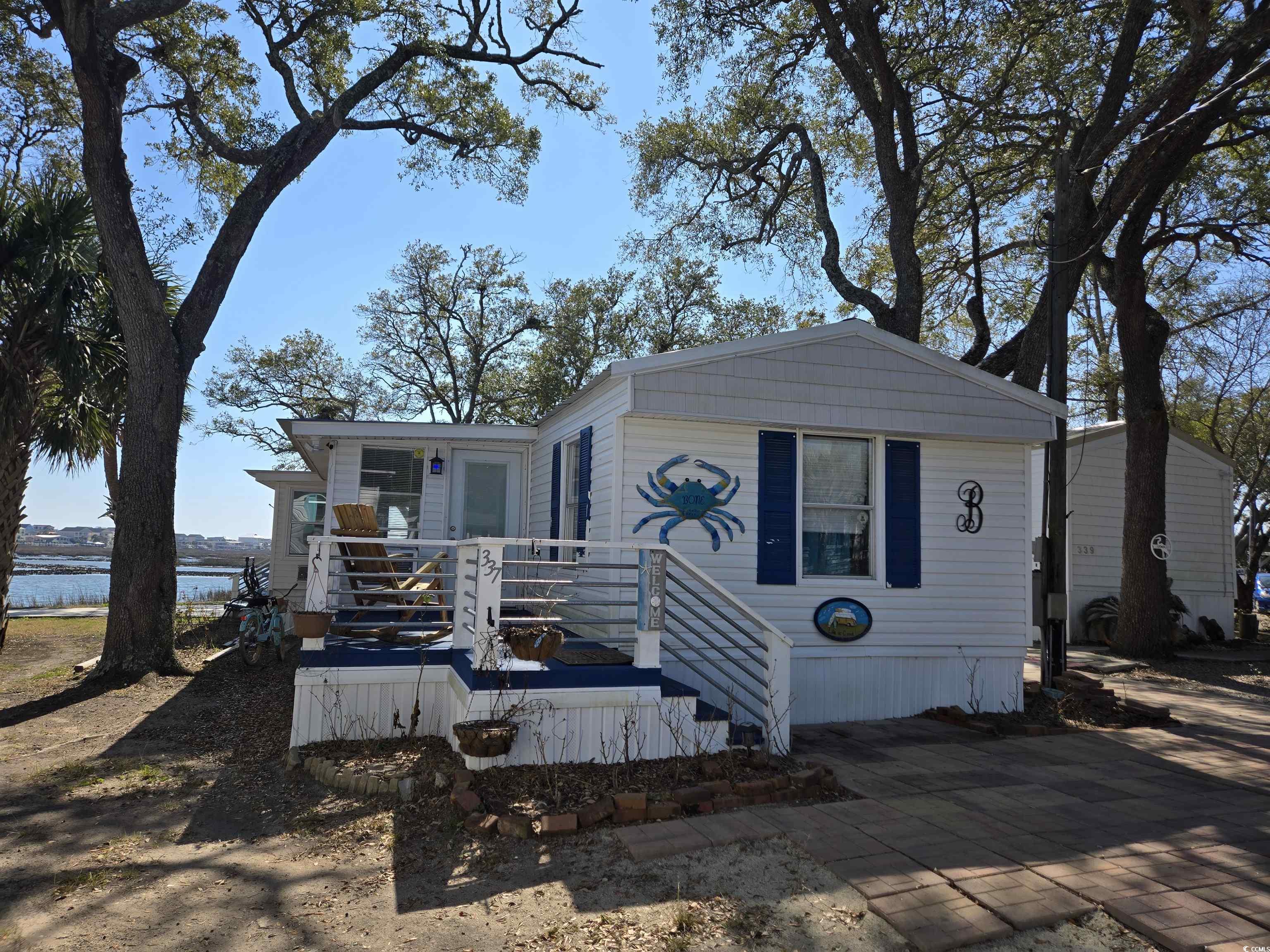 337 Yucca Circle Garden City, SC 29576