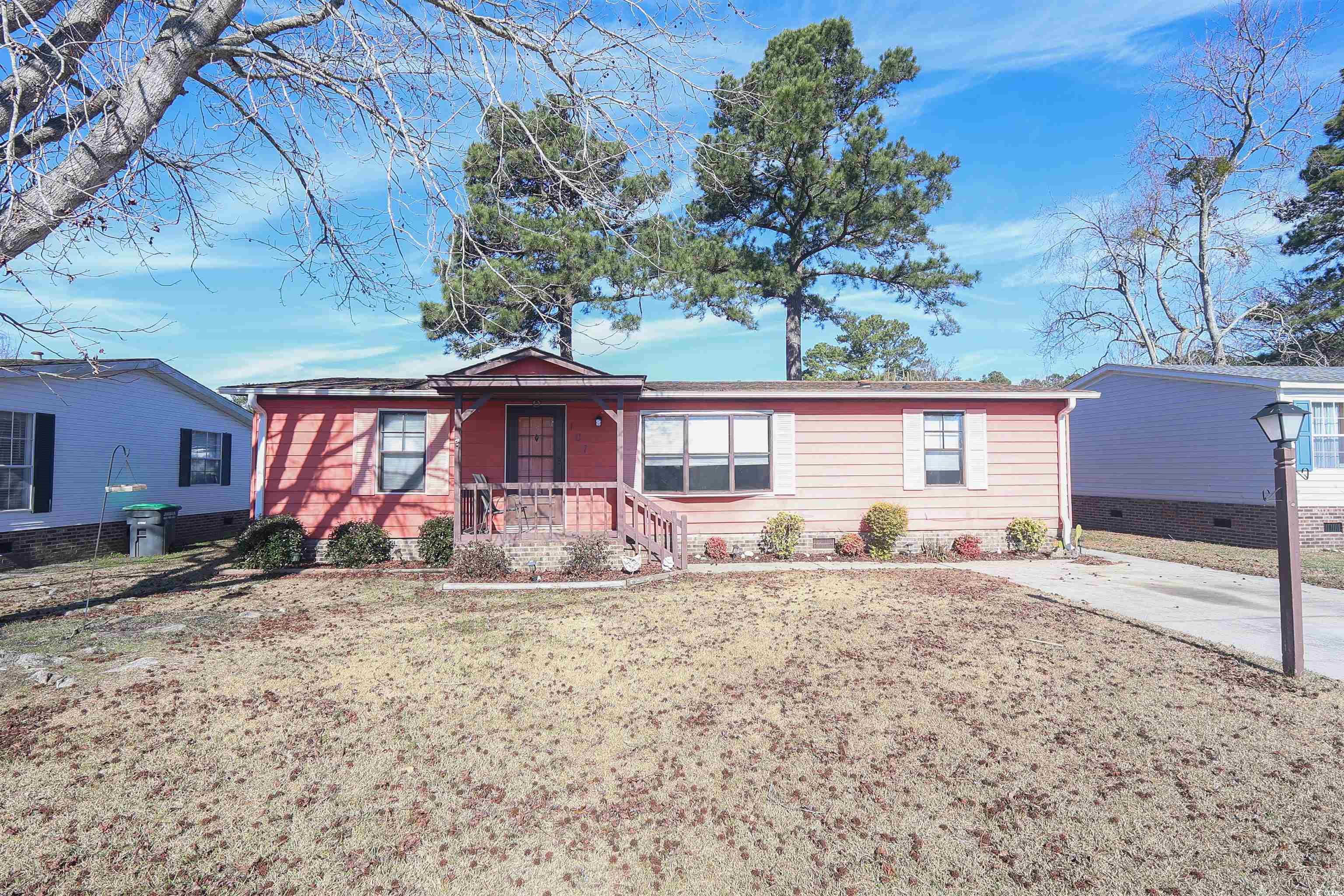 107 Saint Bays Dr. Little River, SC 29566