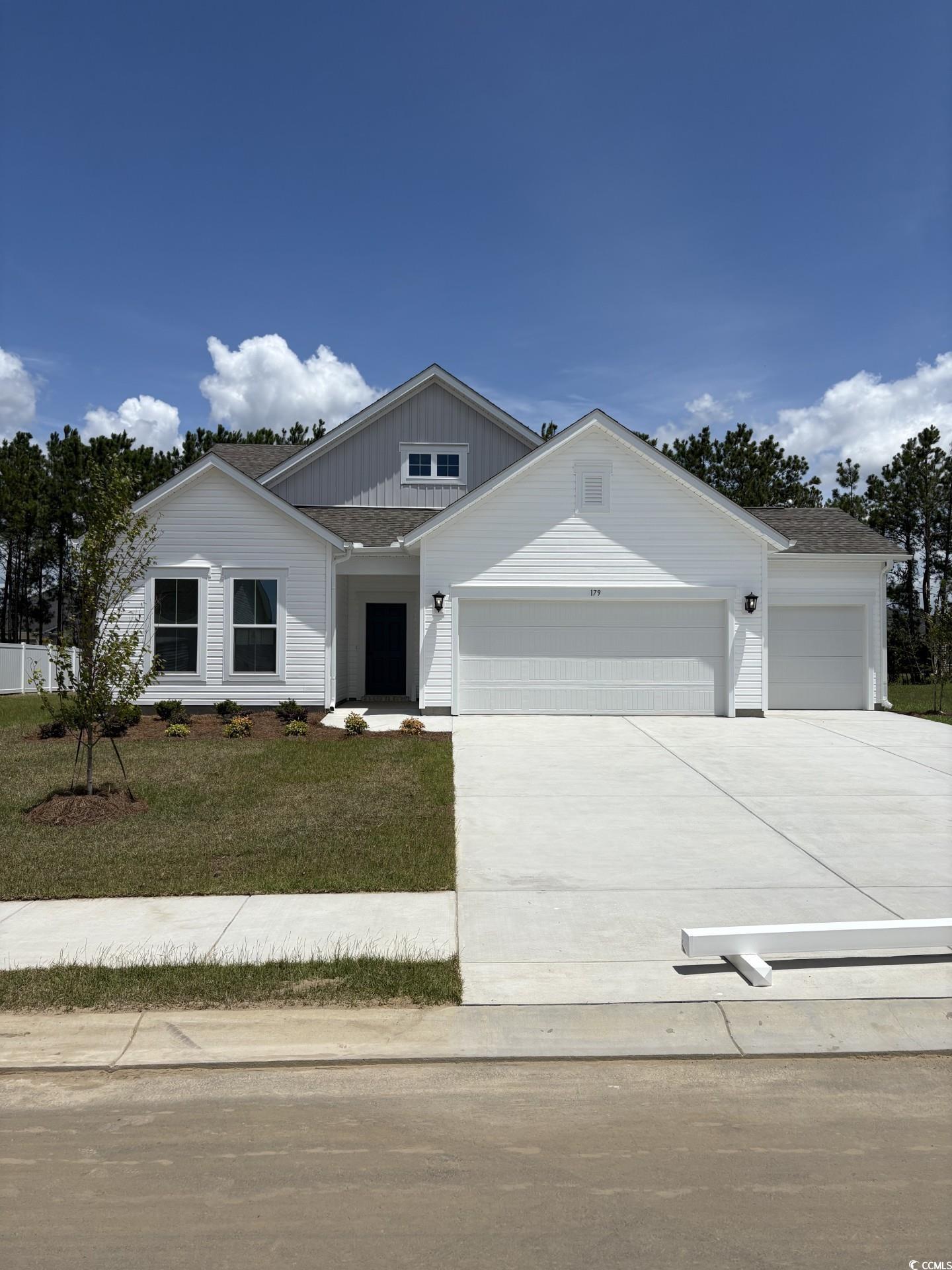 179 Glengrove Lane Murrells Inlet, SC 29576