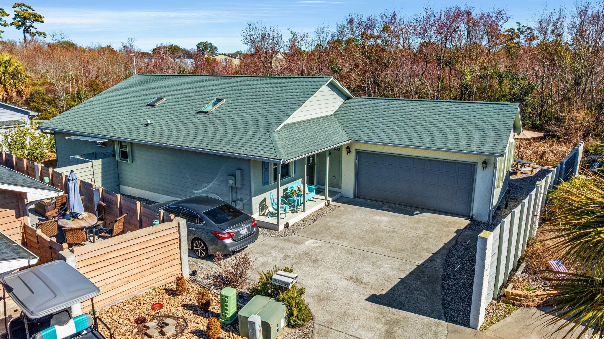 633 White Oak Ln. North Myrtle Beach, SC 29582