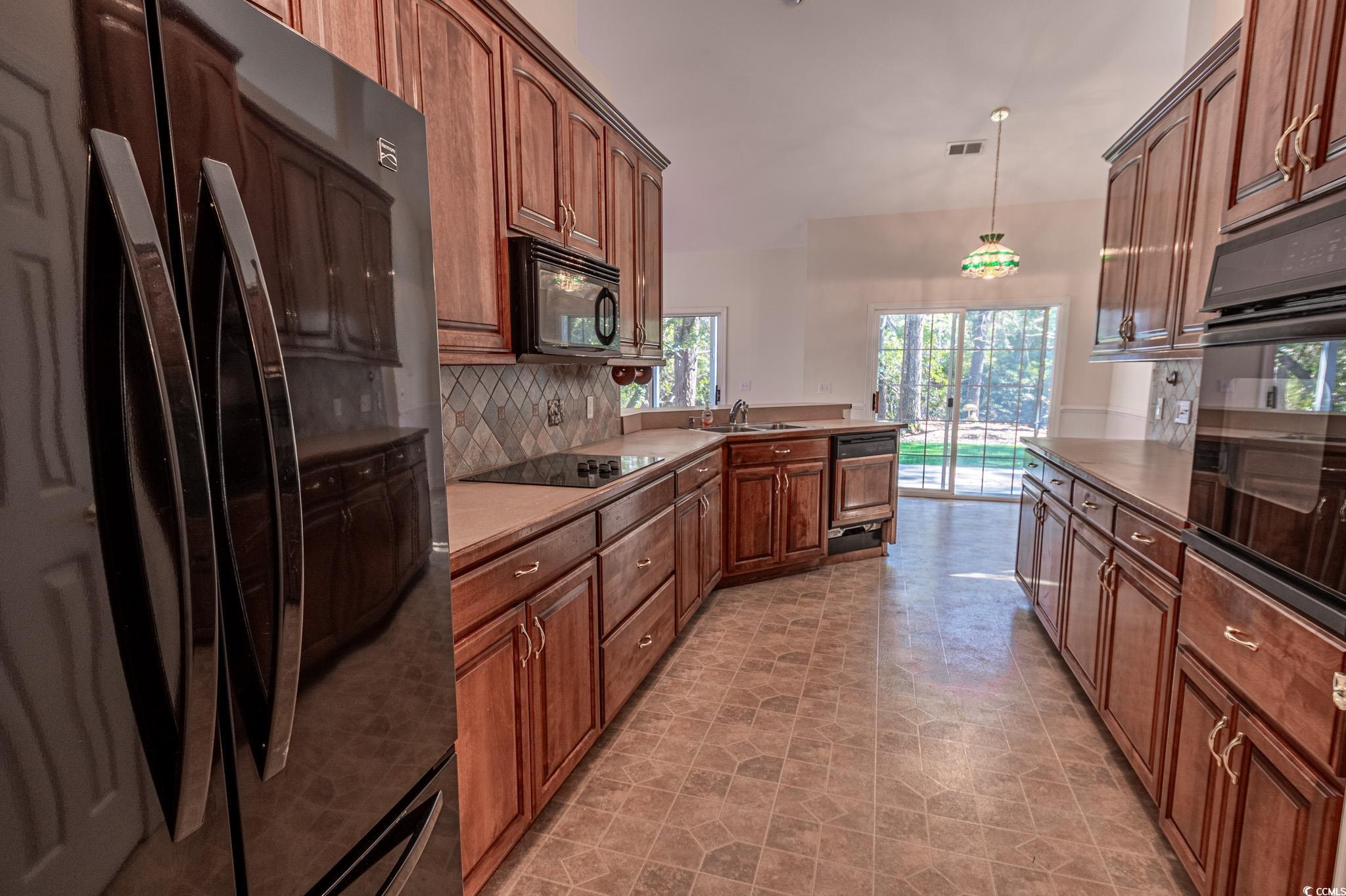 1668 Club Circle Pawleys Island, SC 29585