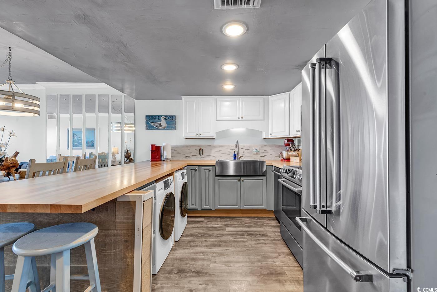 912 N Waccamaw Dr. UNIT #1404 Garden City, SC 29576