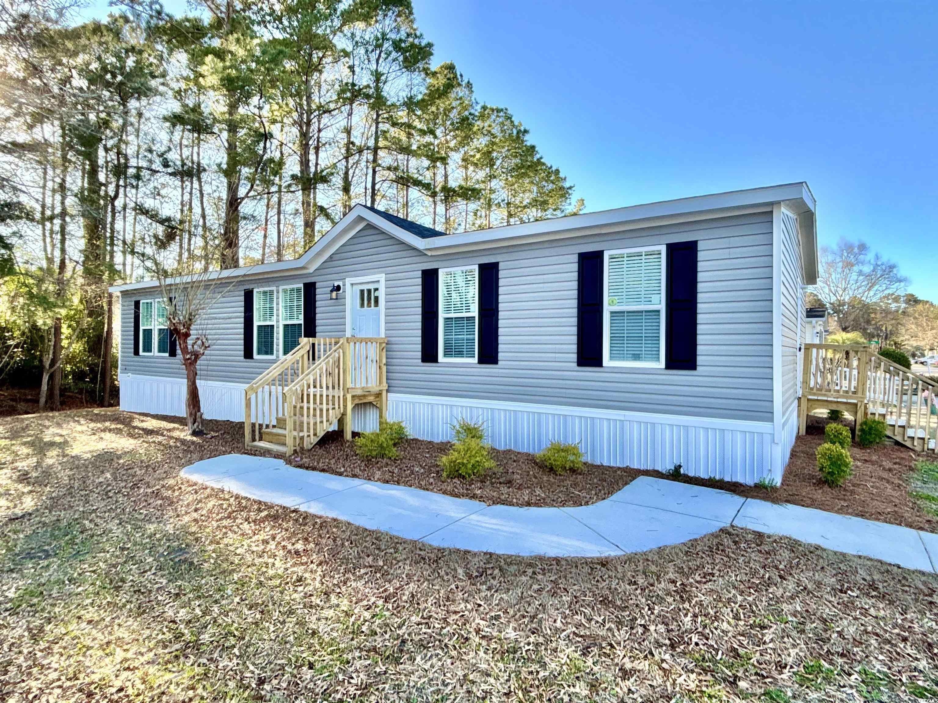 523 Folly Estates Dr. Myrtle Beach, SC 29588
