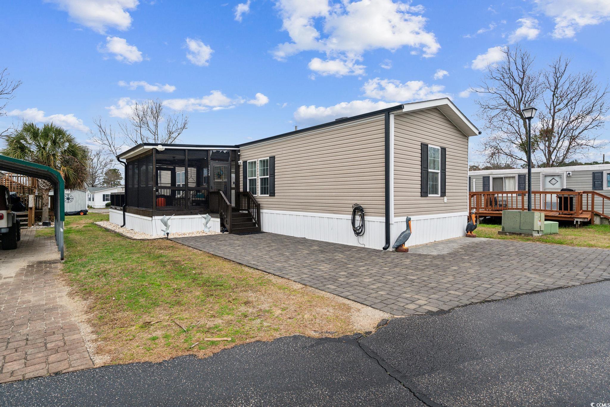 1524 Gardenia Ave. North Myrtle Beach, SC 29582