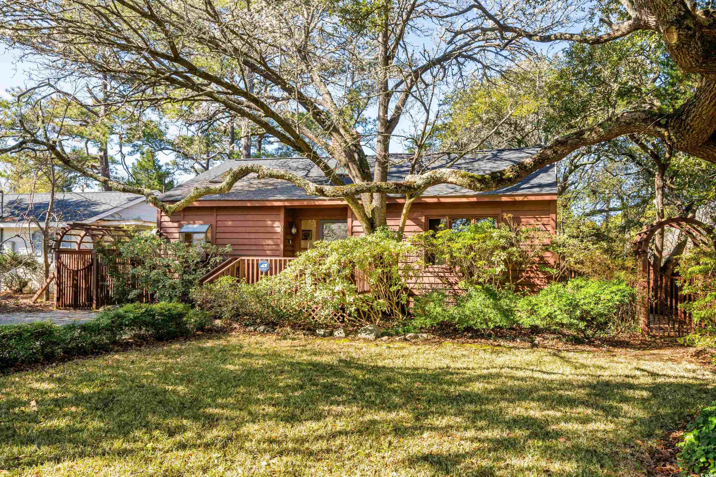 509 14th Ave. S North Myrtle Beach, SC 29582