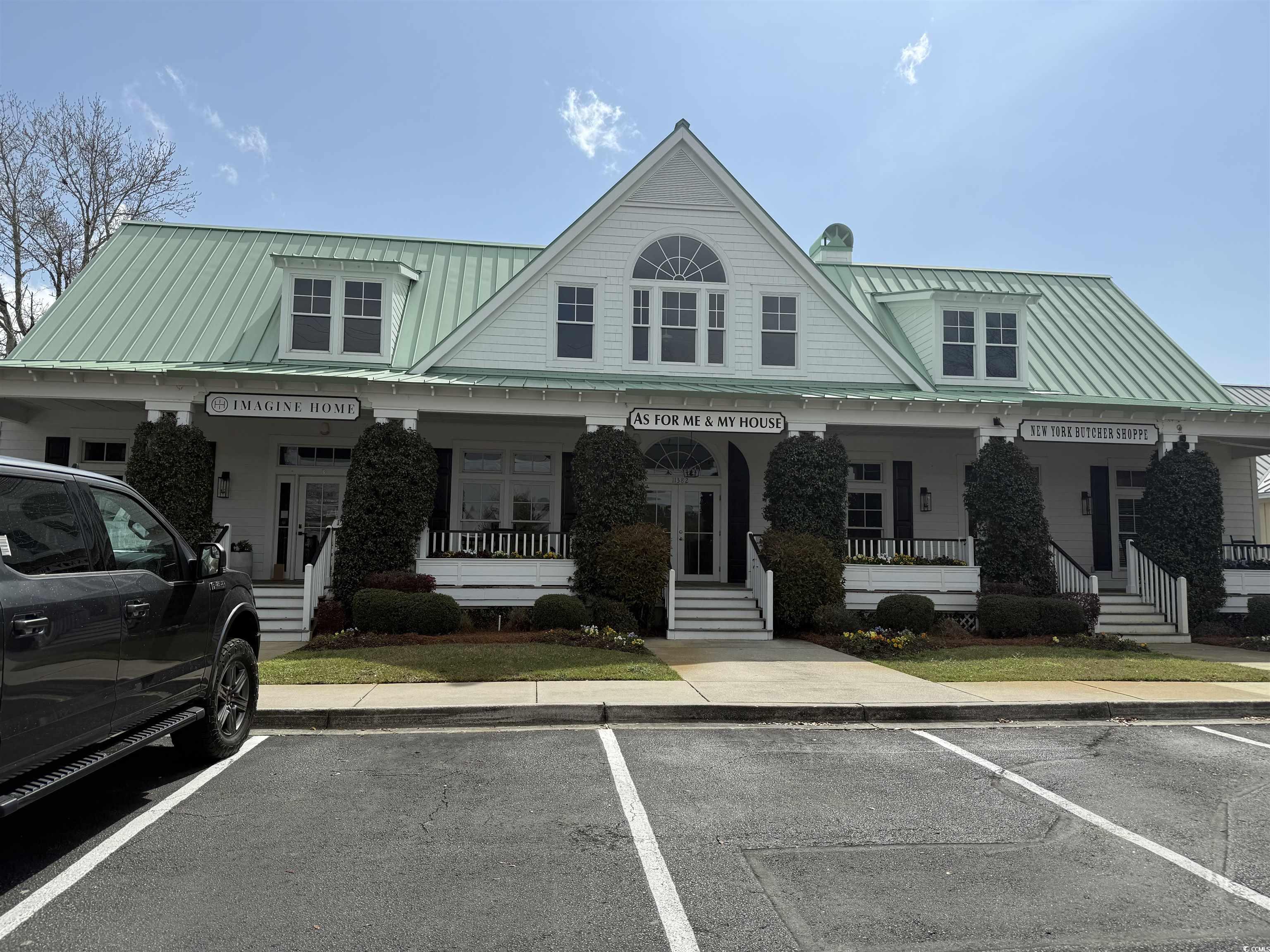 11382 Ocean Hwy. Pawleys Island, SC 29585