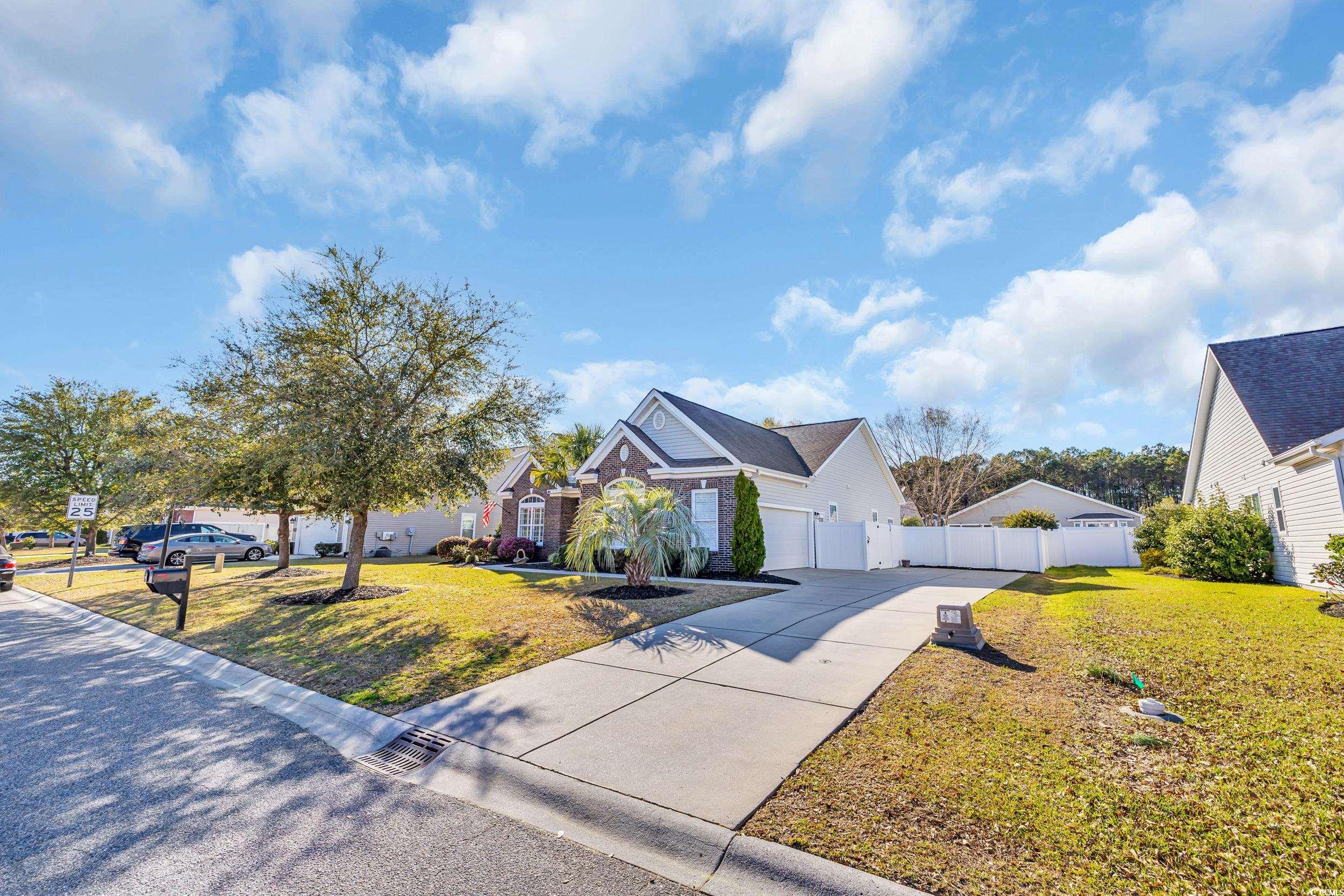 133 Hartwell Dr. Little River, SC 29566