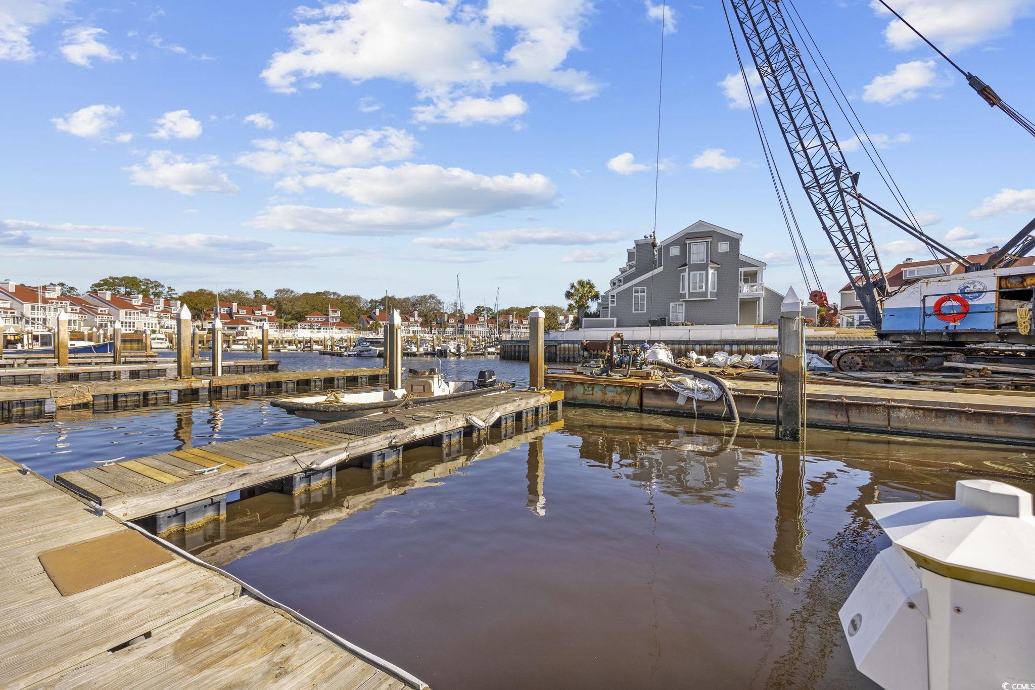 4396 Baldwin Ave. Little River, SC 29566