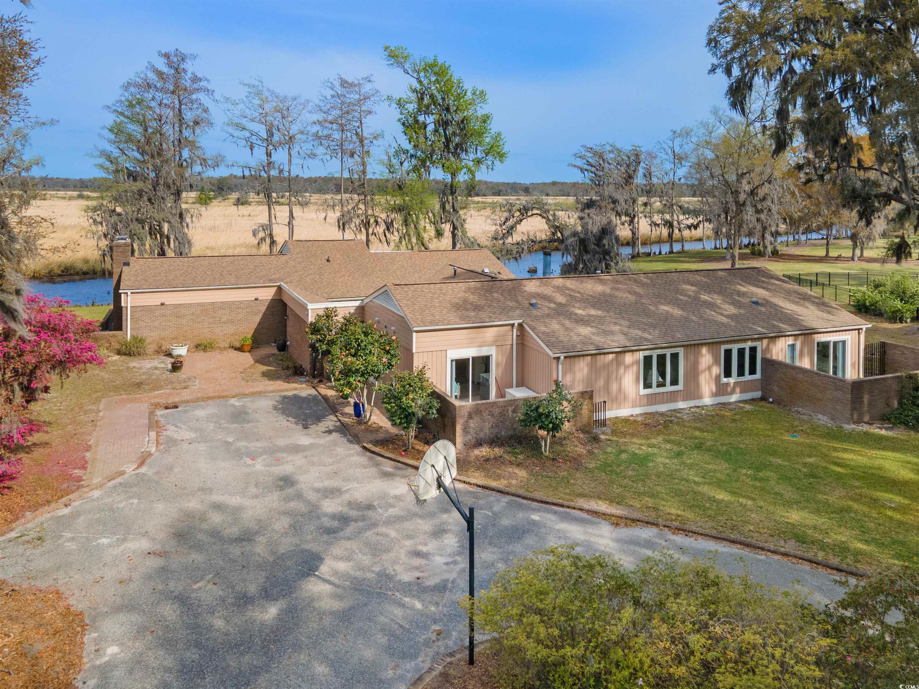 52 Trimmings Ct. Pawleys Island, SC 29585