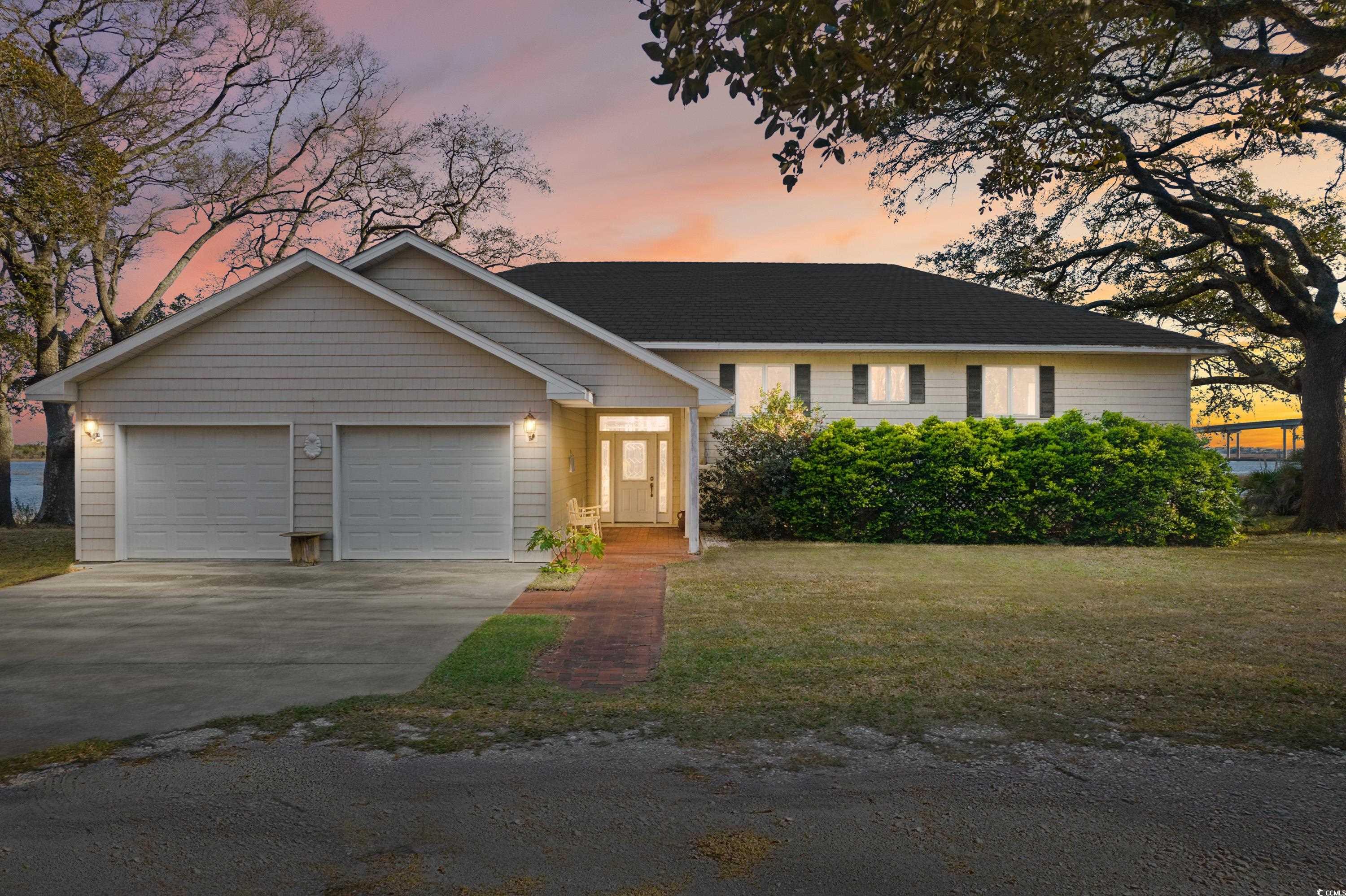 110 Hickory St. Sunset Beach, NC 28468